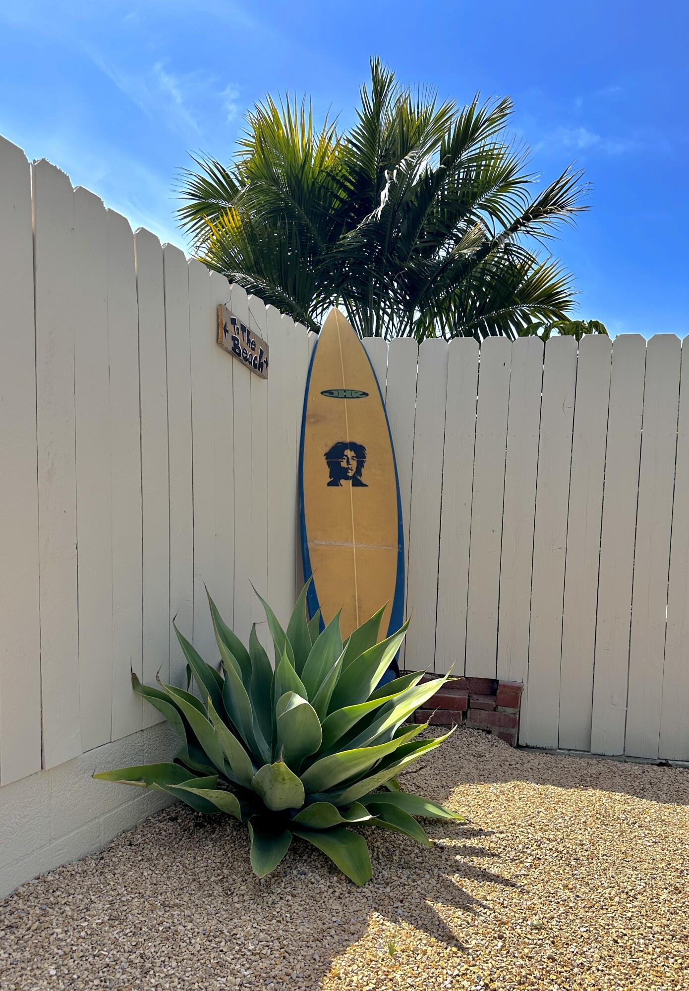 2227 Cliff Drive