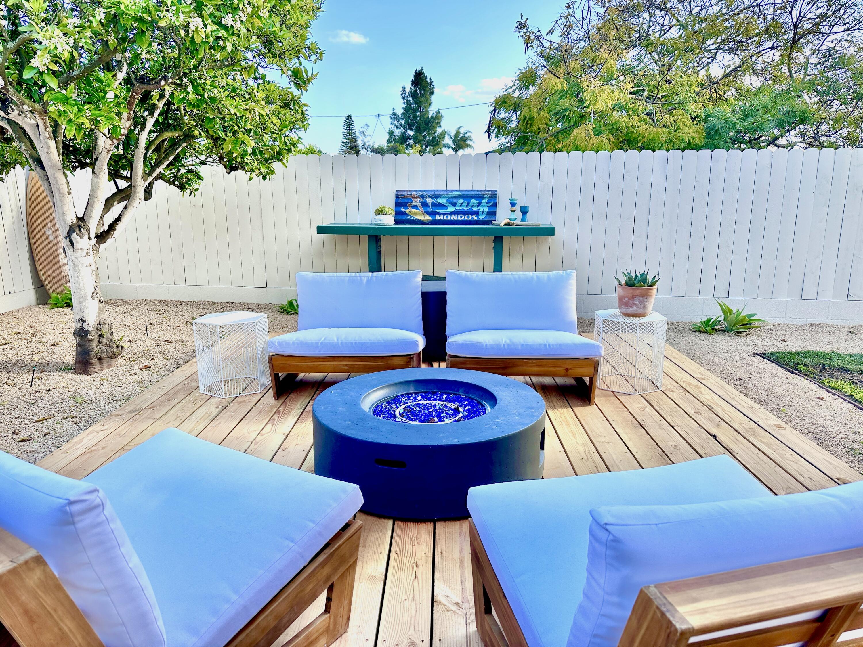 2227 Cliff Drive