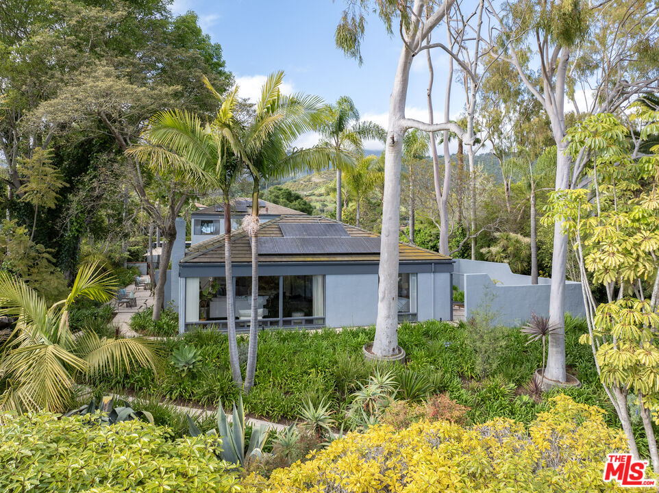 246 Toro Canyon Rd