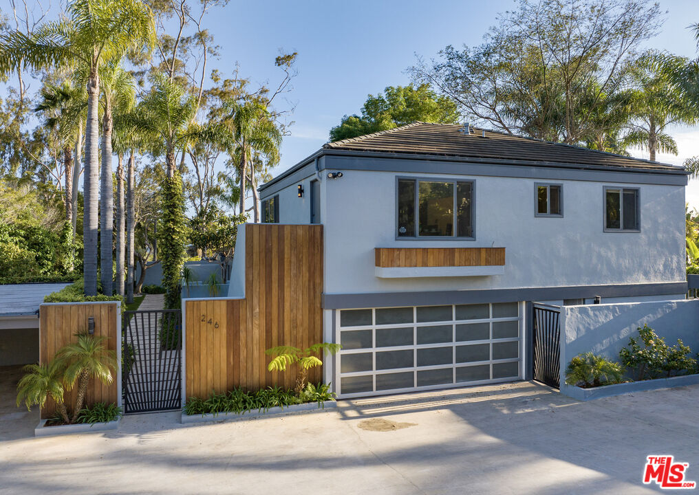 246 Toro Canyon Rd