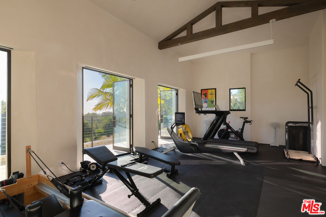 4160 La Ladera Rd