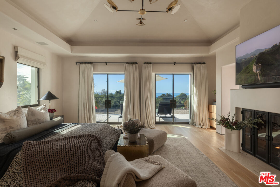 4160 La Ladera Rd