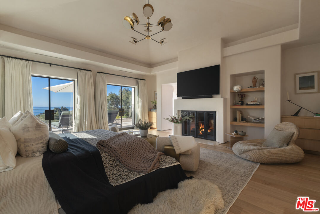 4160 La Ladera Rd