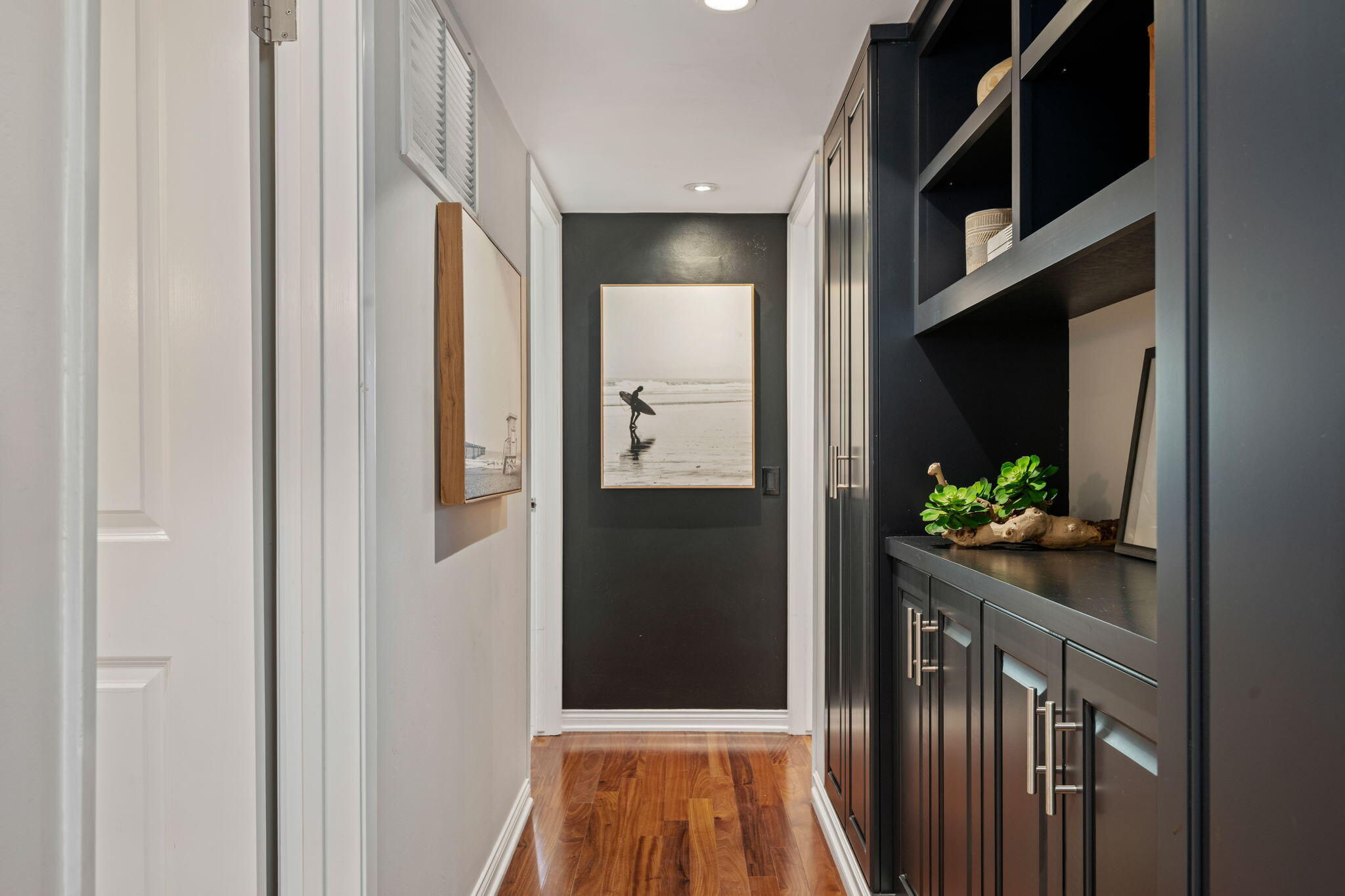 1701 Anacapa Street 9