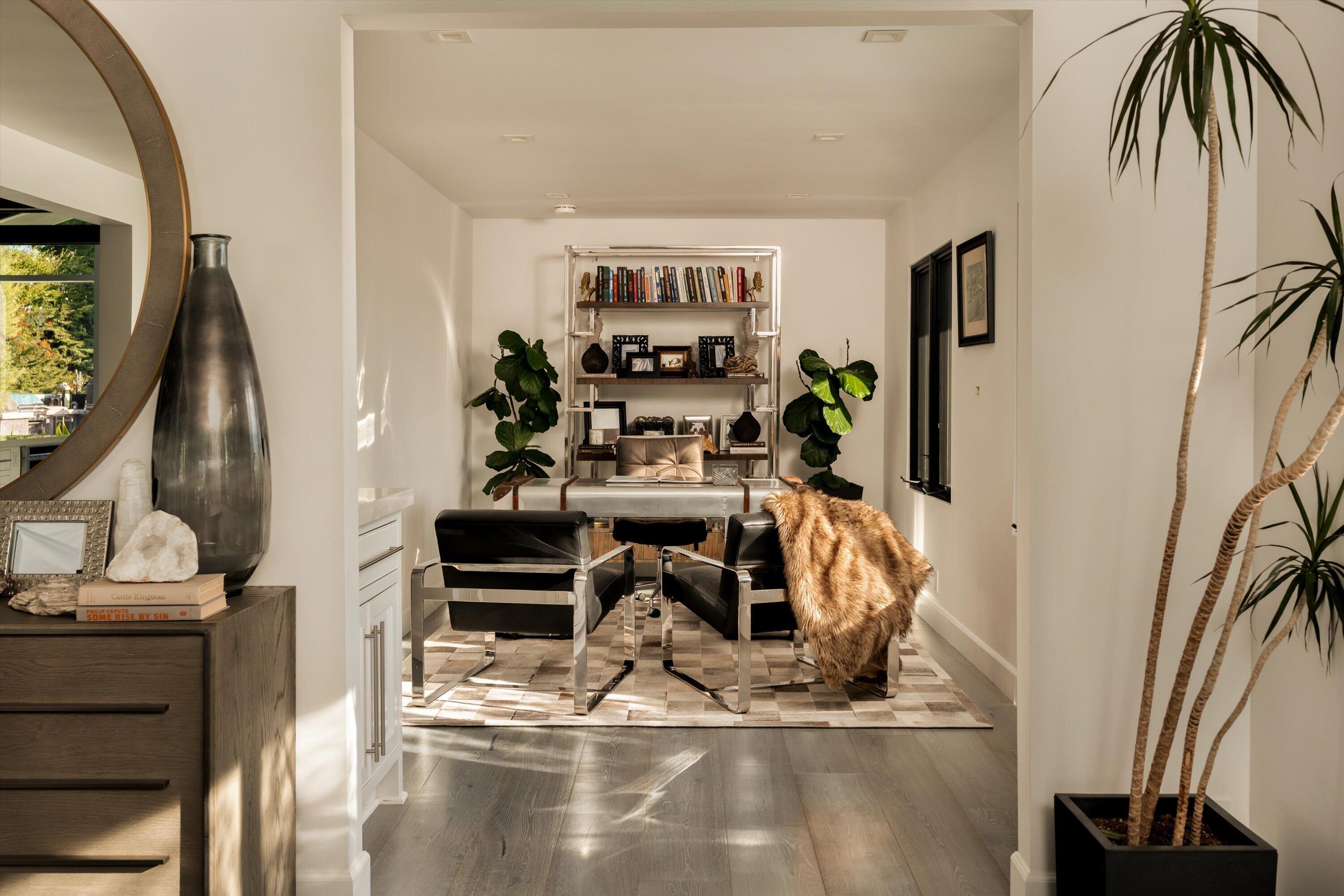 4654 Via Bendita