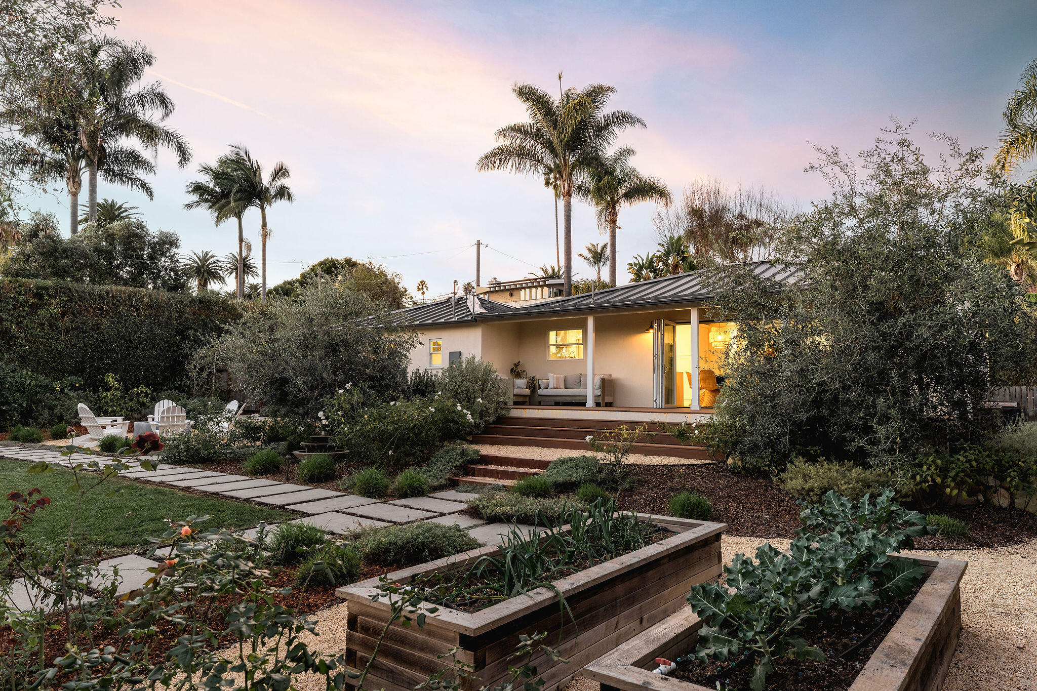 1437 San Miguel Avenue