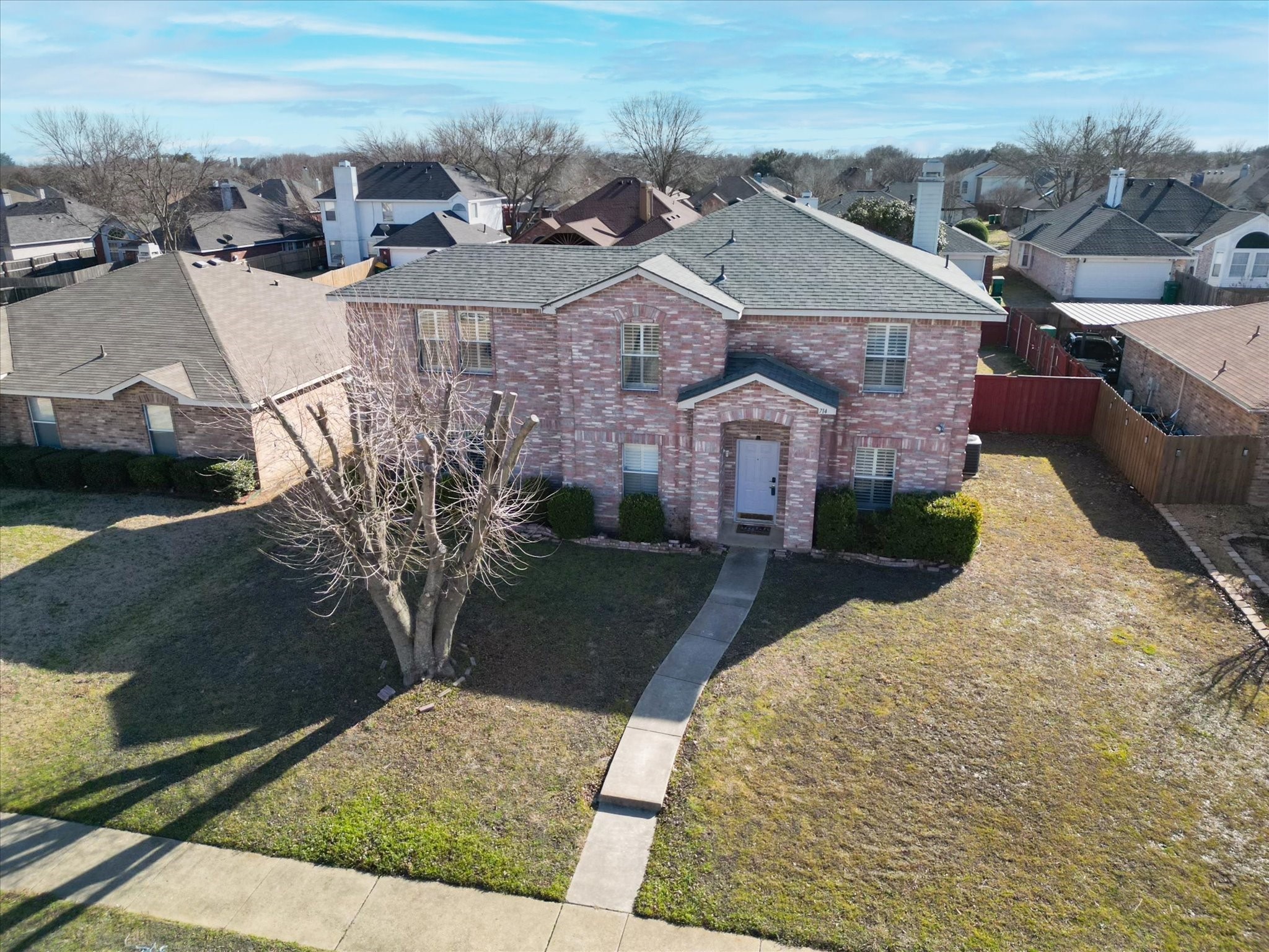 714 Lowe Drive