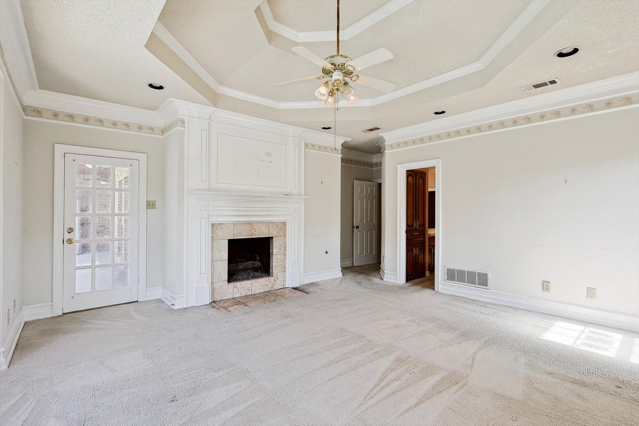 4911 Bellerive Drive