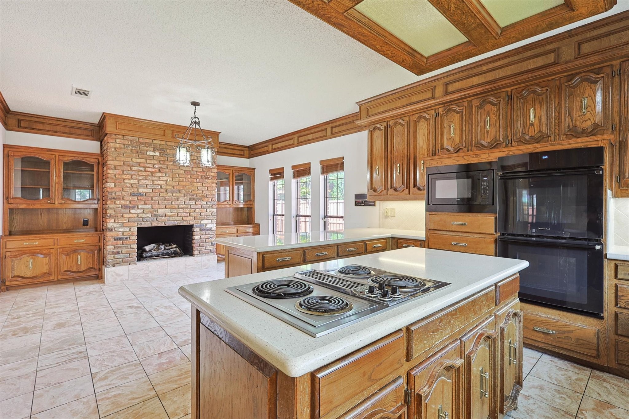 4911 Bellerive Drive
