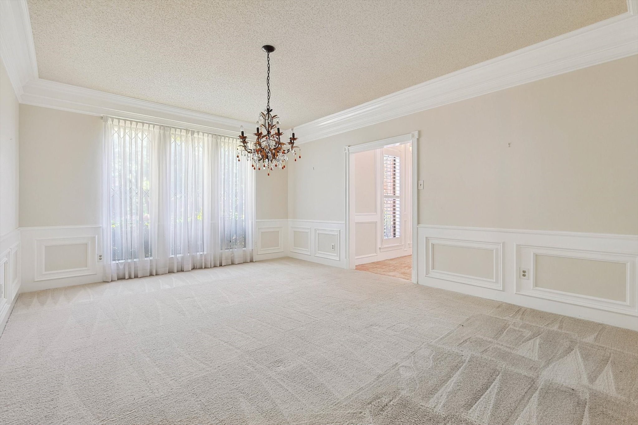 4911 Bellerive Drive