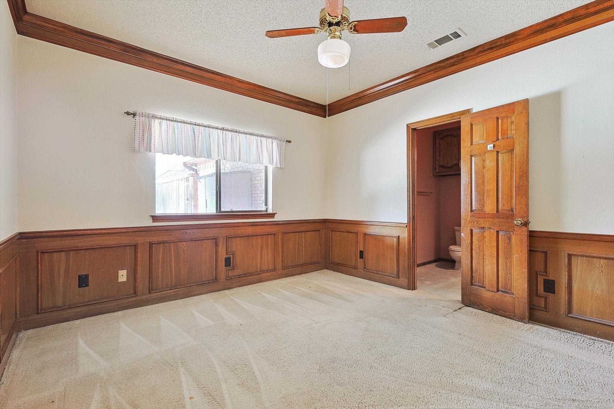 4911 Bellerive Drive