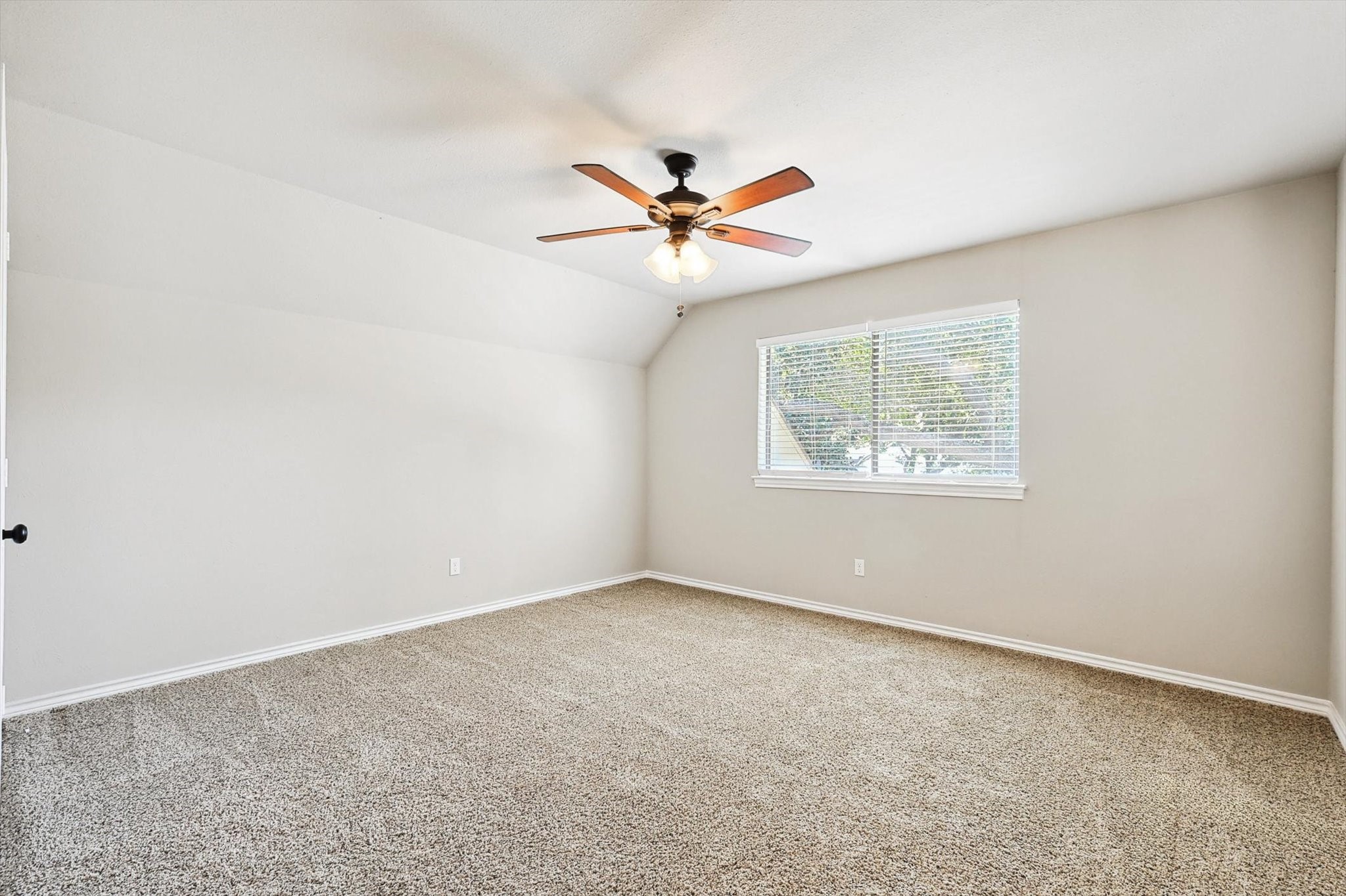 6014 Shetland Drive