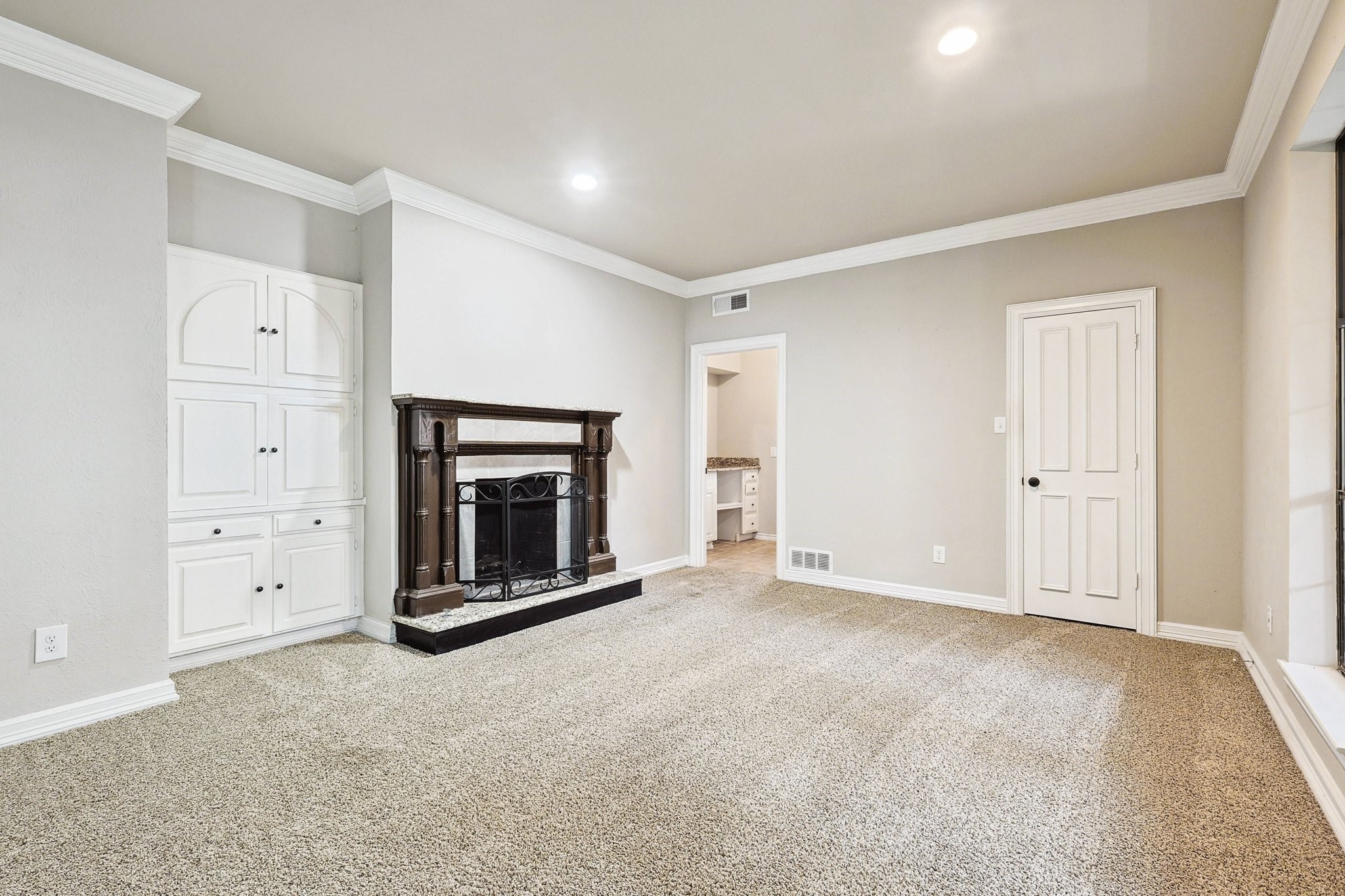 6014 Shetland Drive