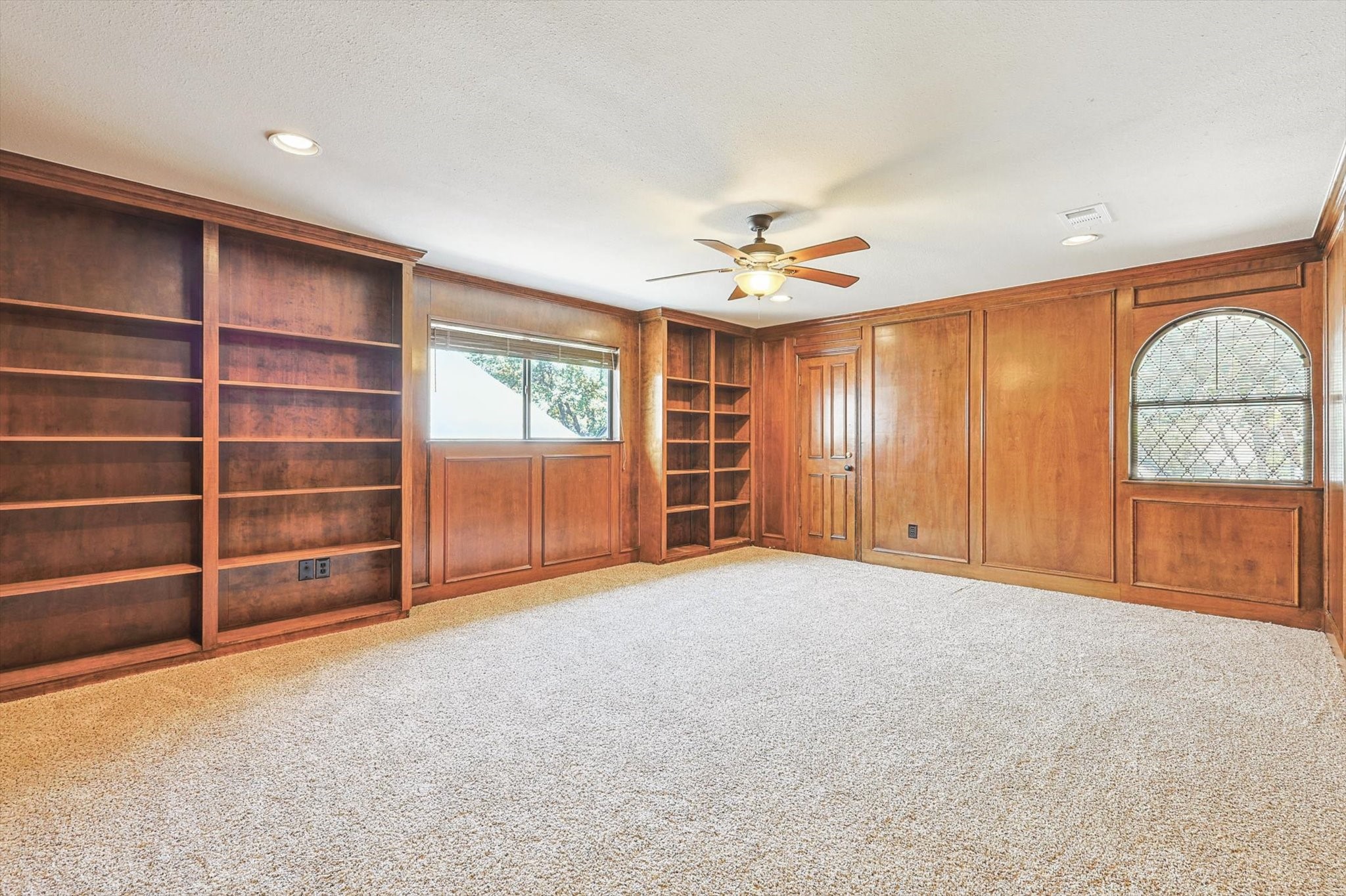6014 Shetland Drive