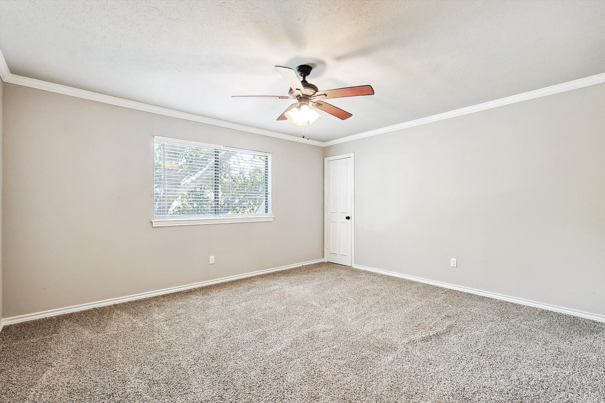 6014 Shetland Drive