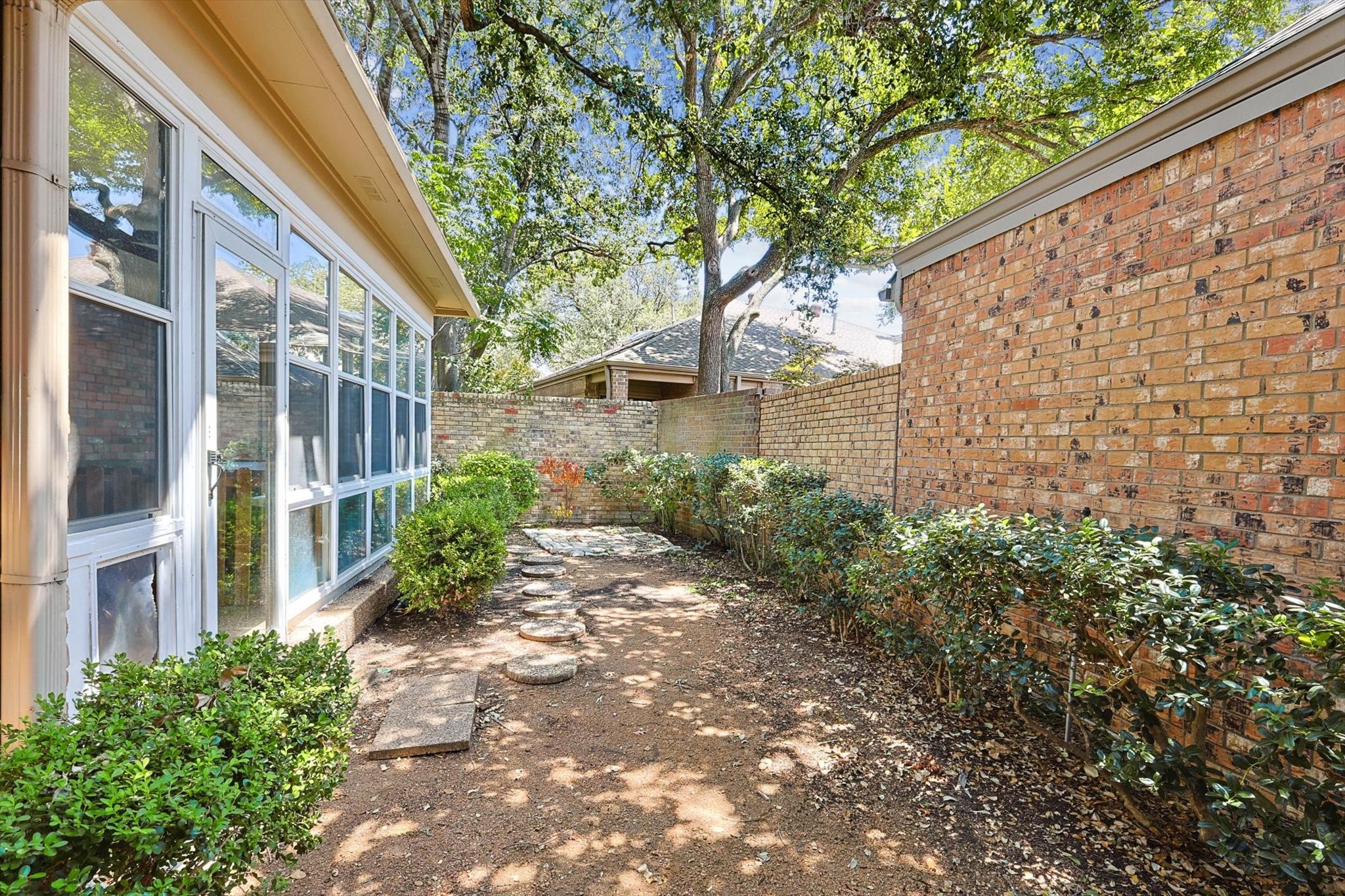 6014 Shetland Drive