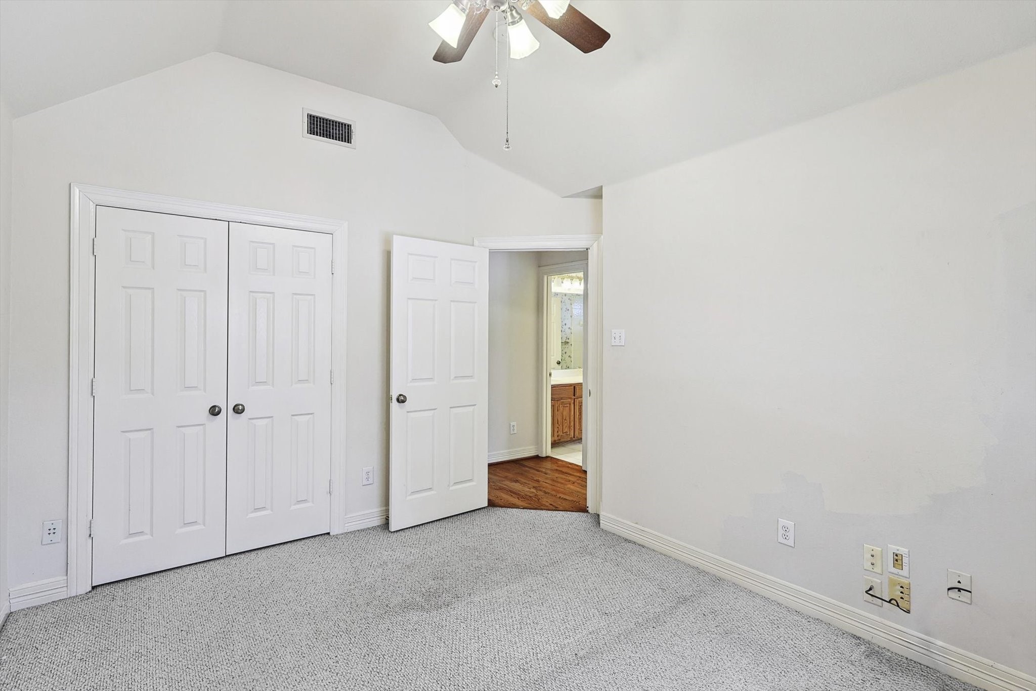 616 Killarney