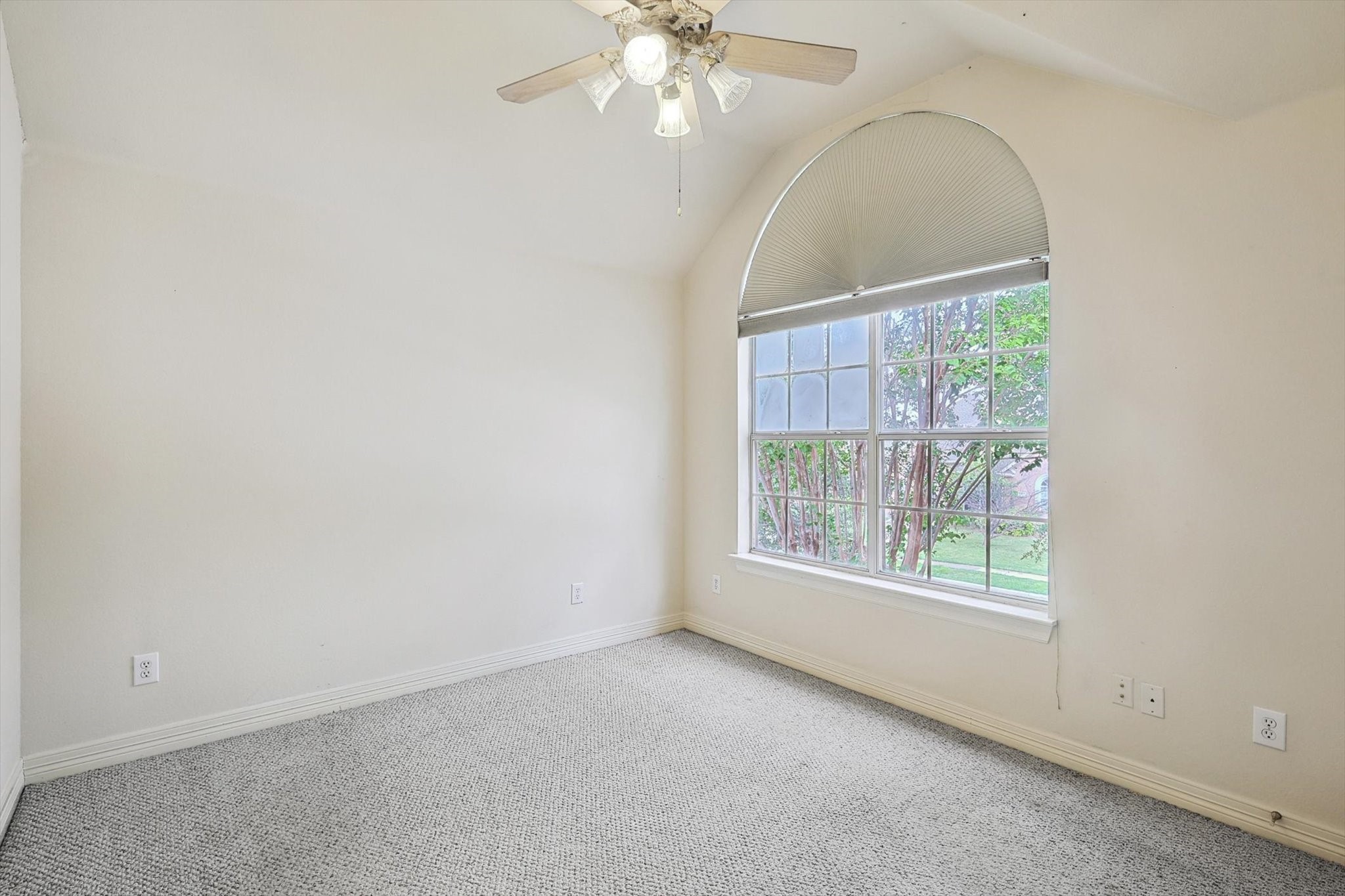 616 Killarney