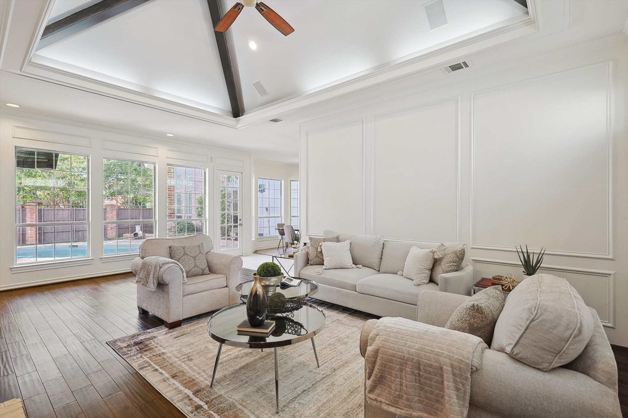 4708 Holly Tree Drive