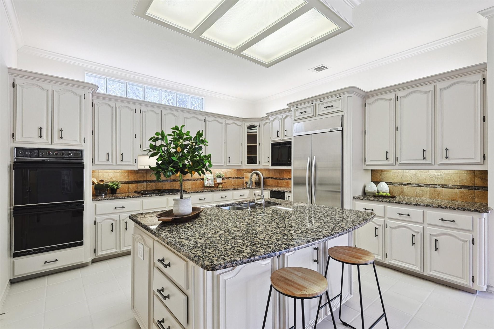 4708 Holly Tree Drive