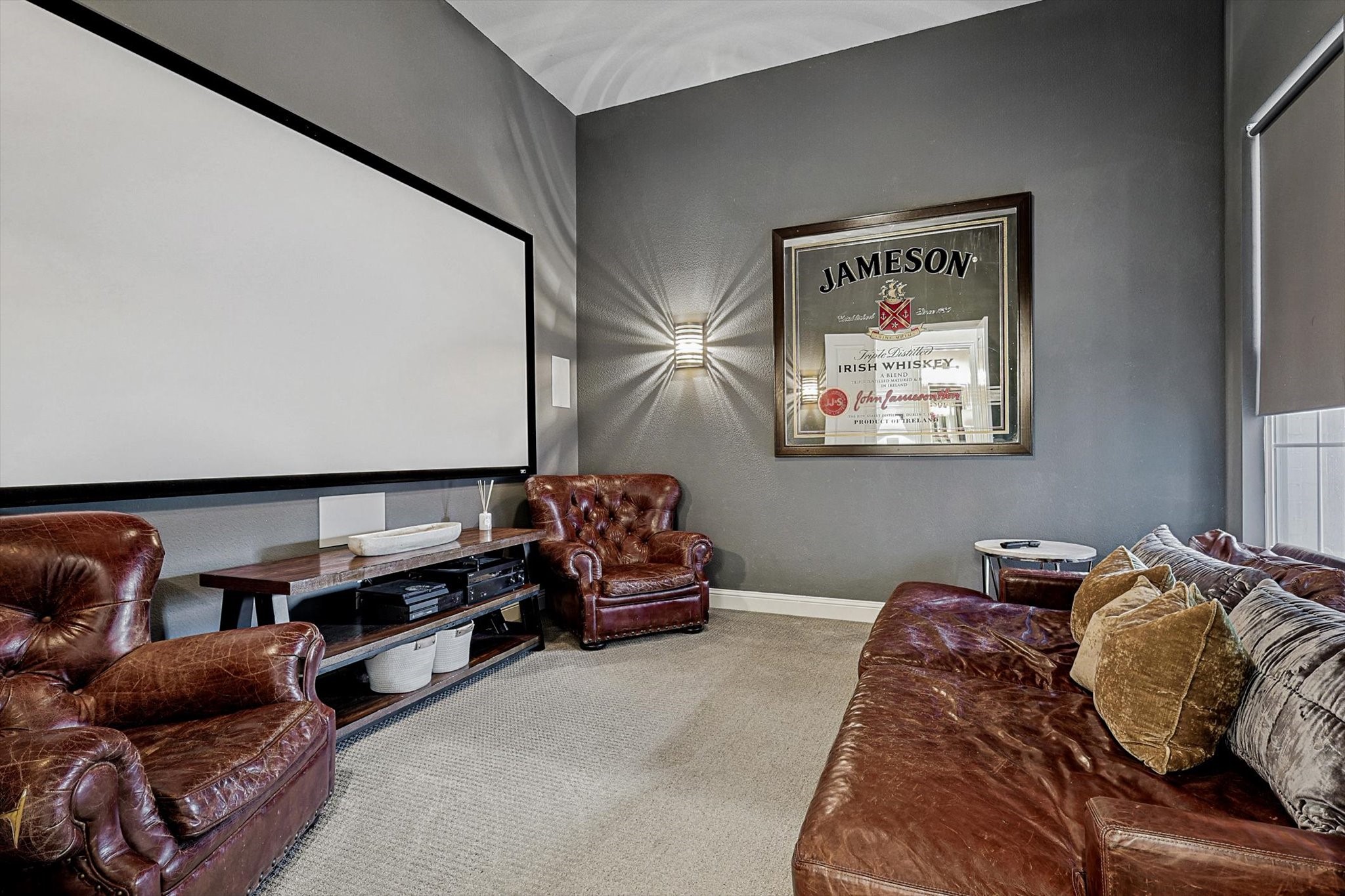 3351 Waverly Drive