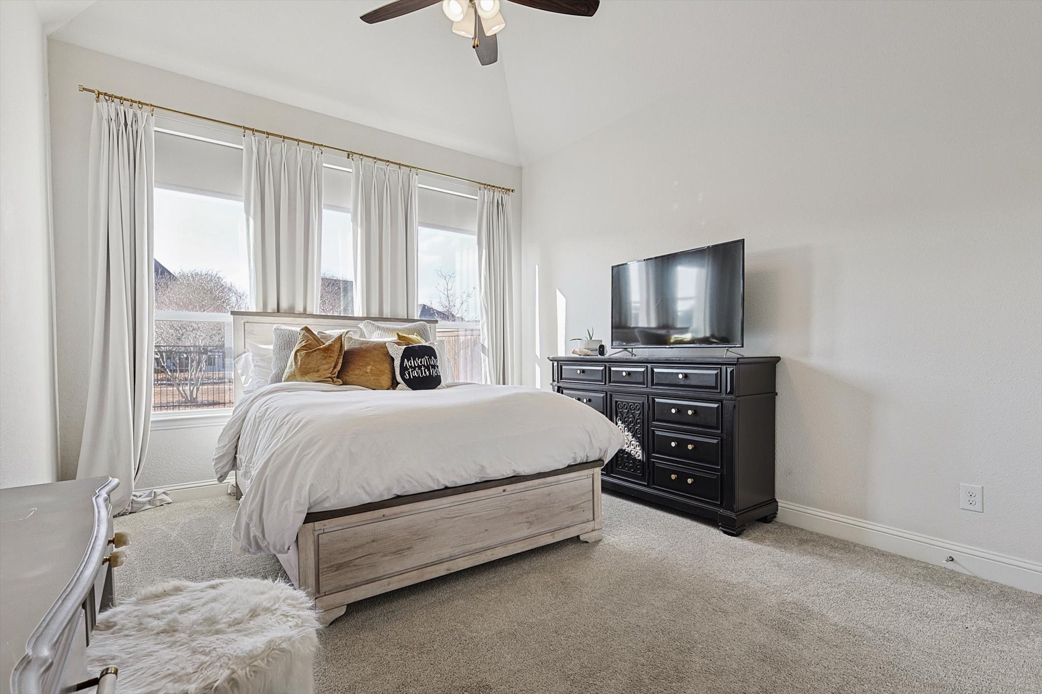 3351 Waverly Drive