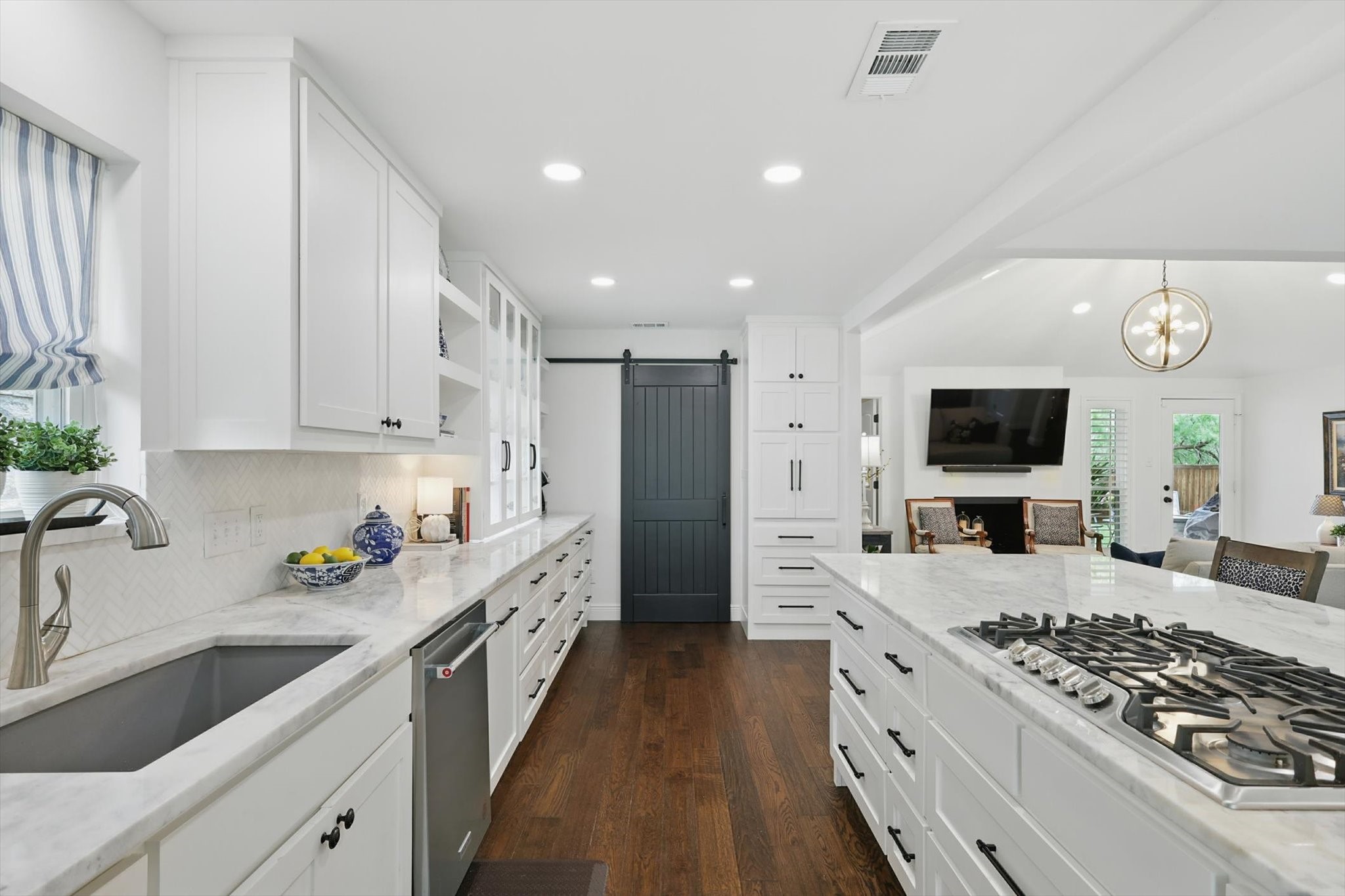 1709 Sutters Mill Drive