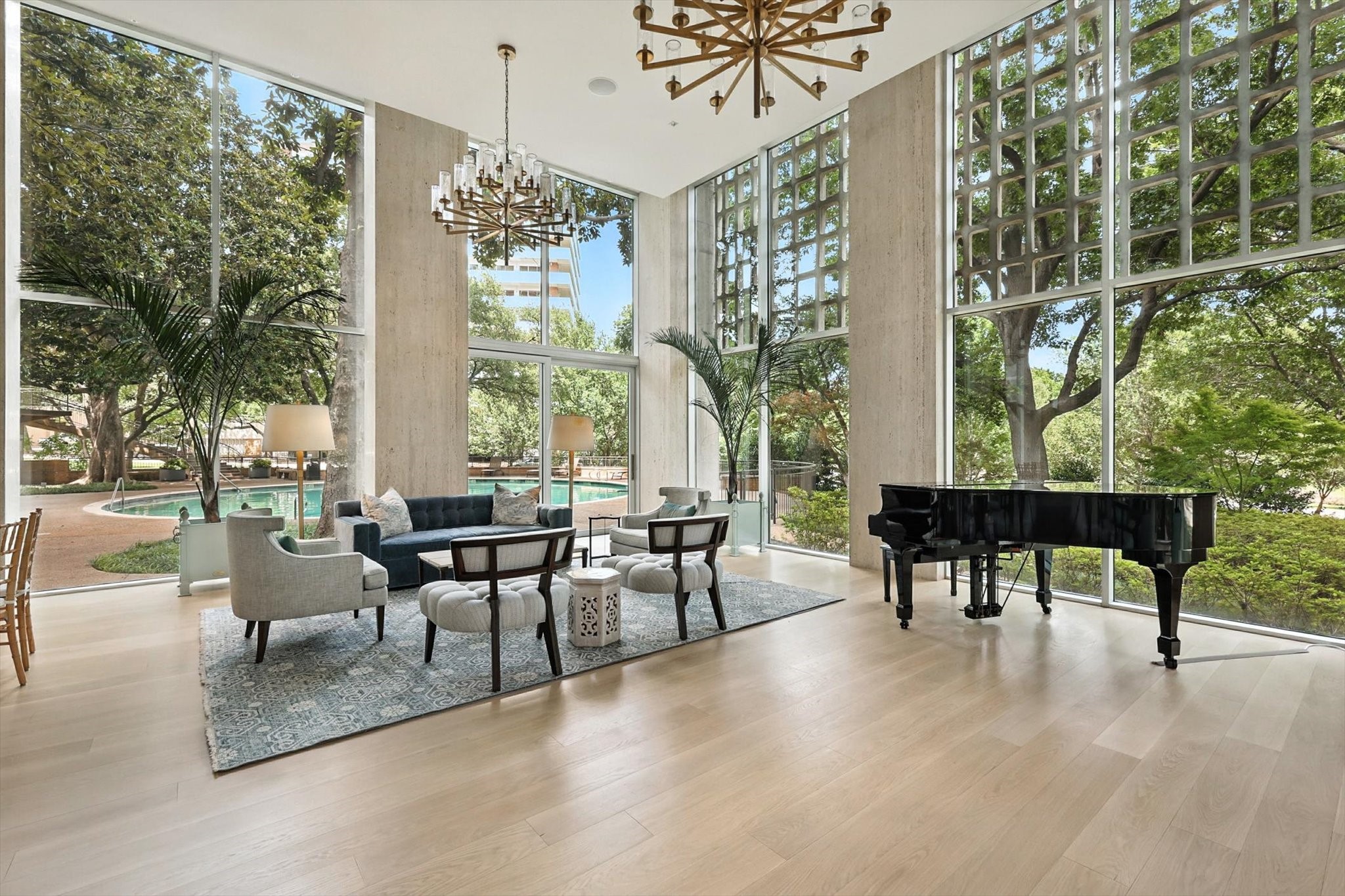 3525 Turtle Creek Boulevard 8B