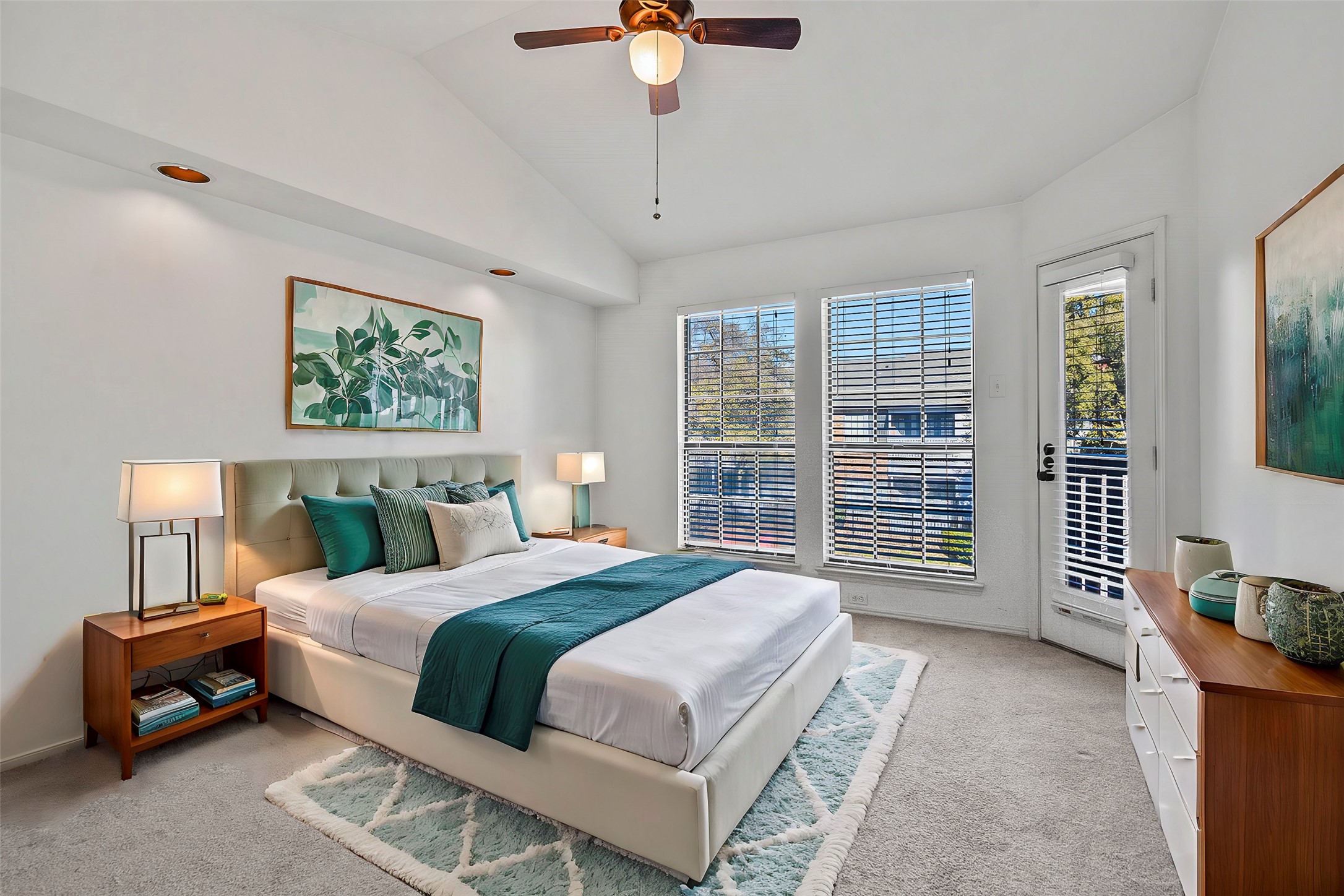 3101 Townbluff Drive 724