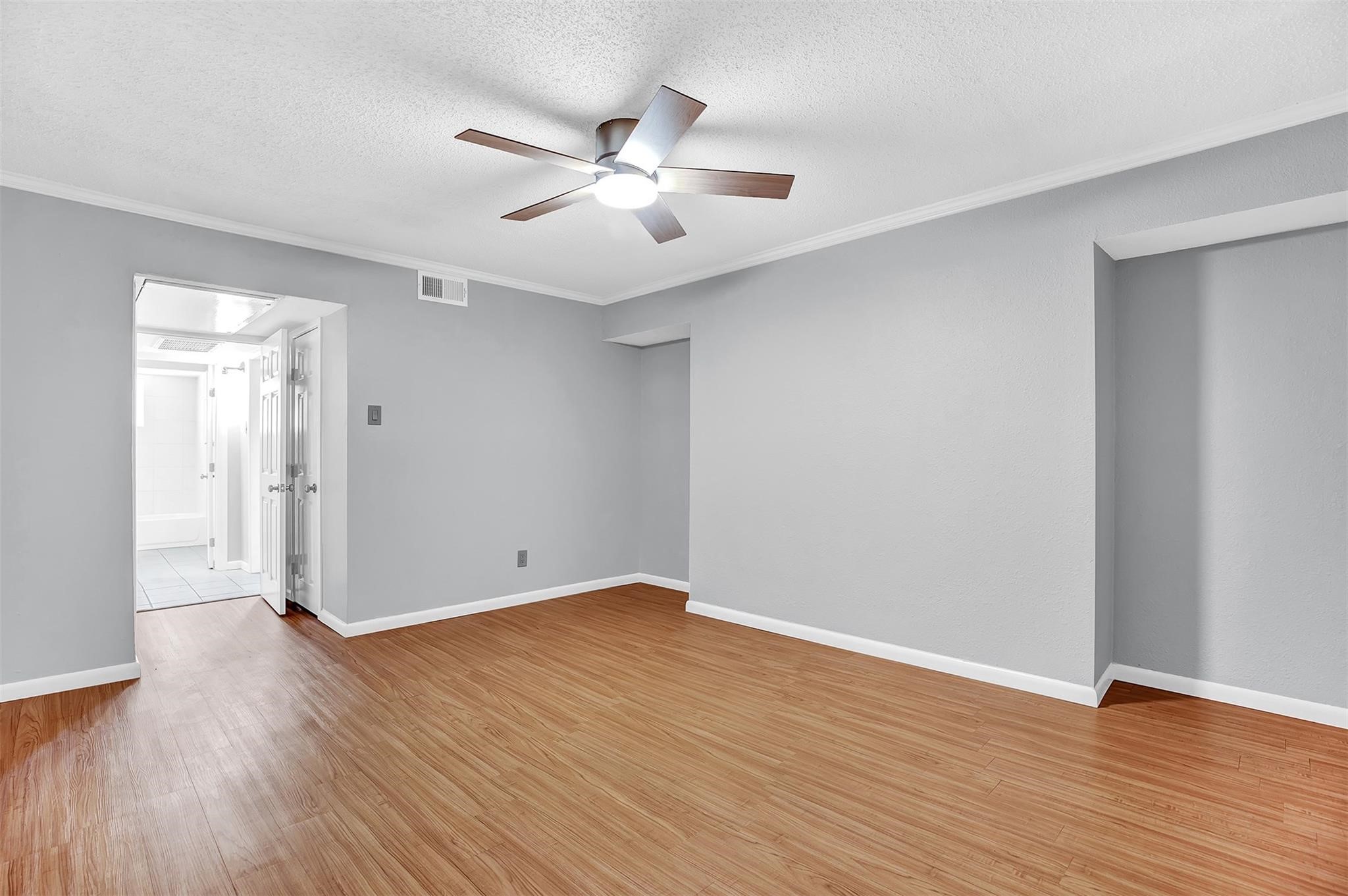 7705 Meadow Park Drive 209