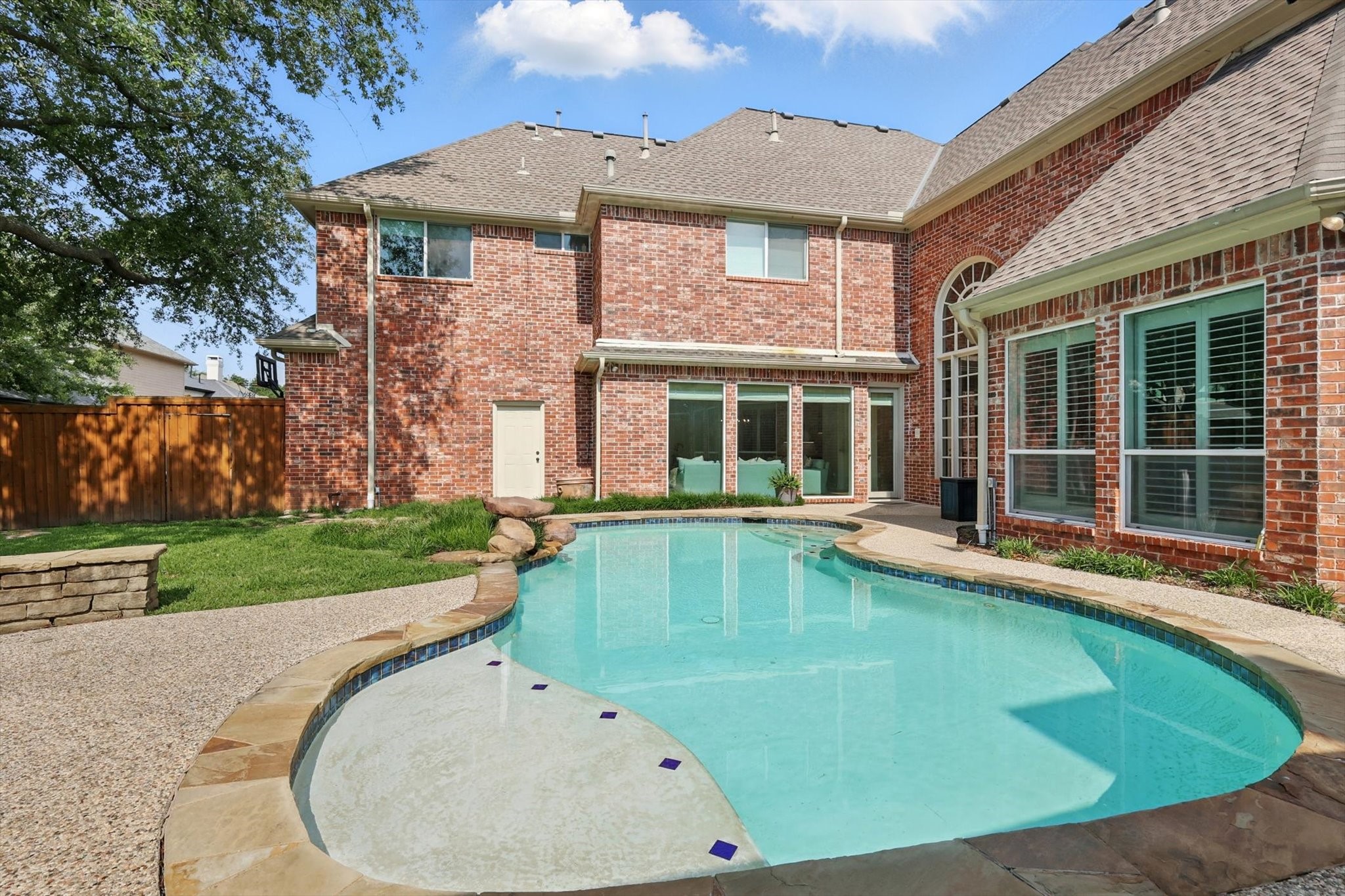 5132 Quail Lake Drive