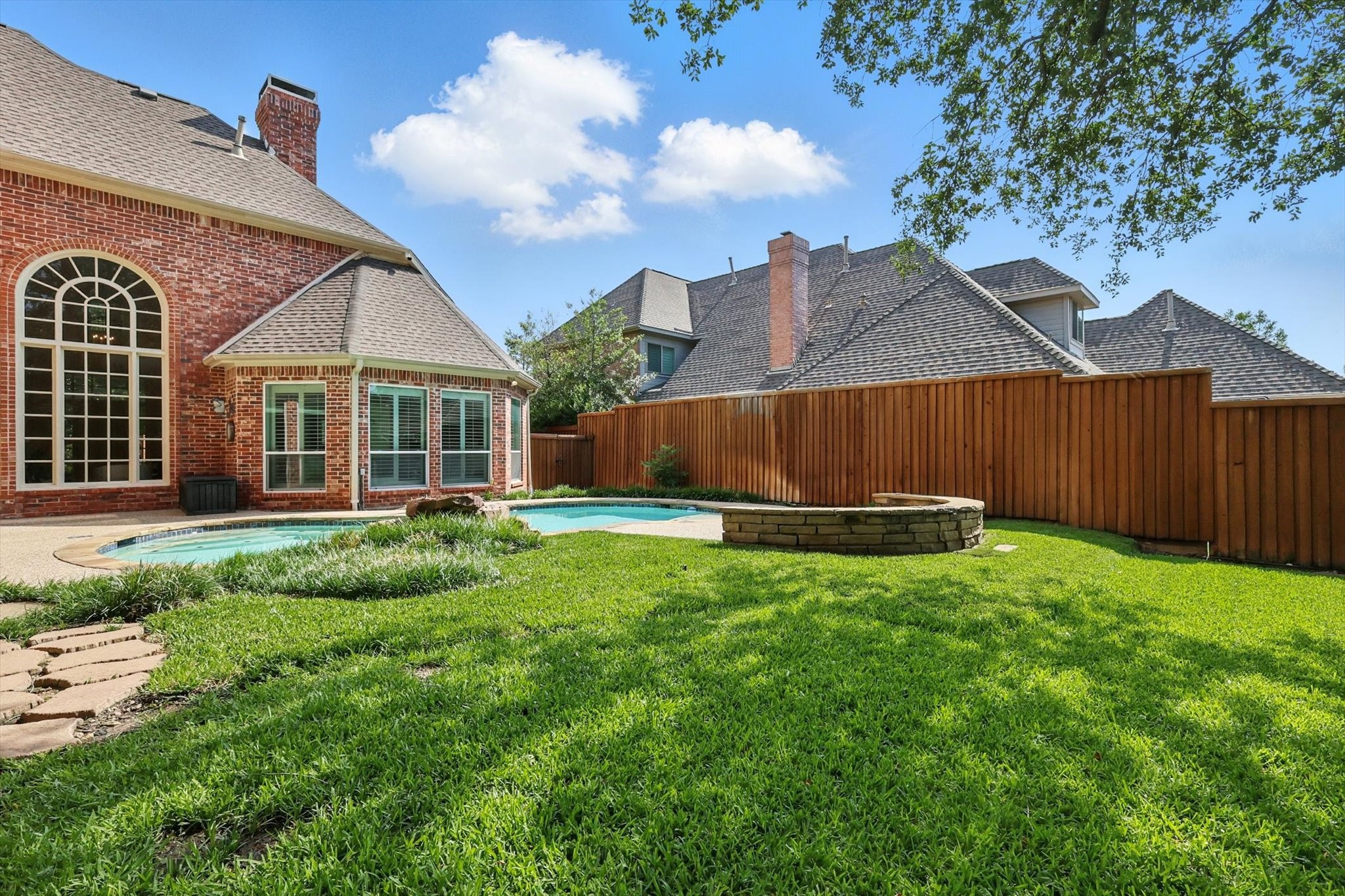 5132 Quail Lake Drive
