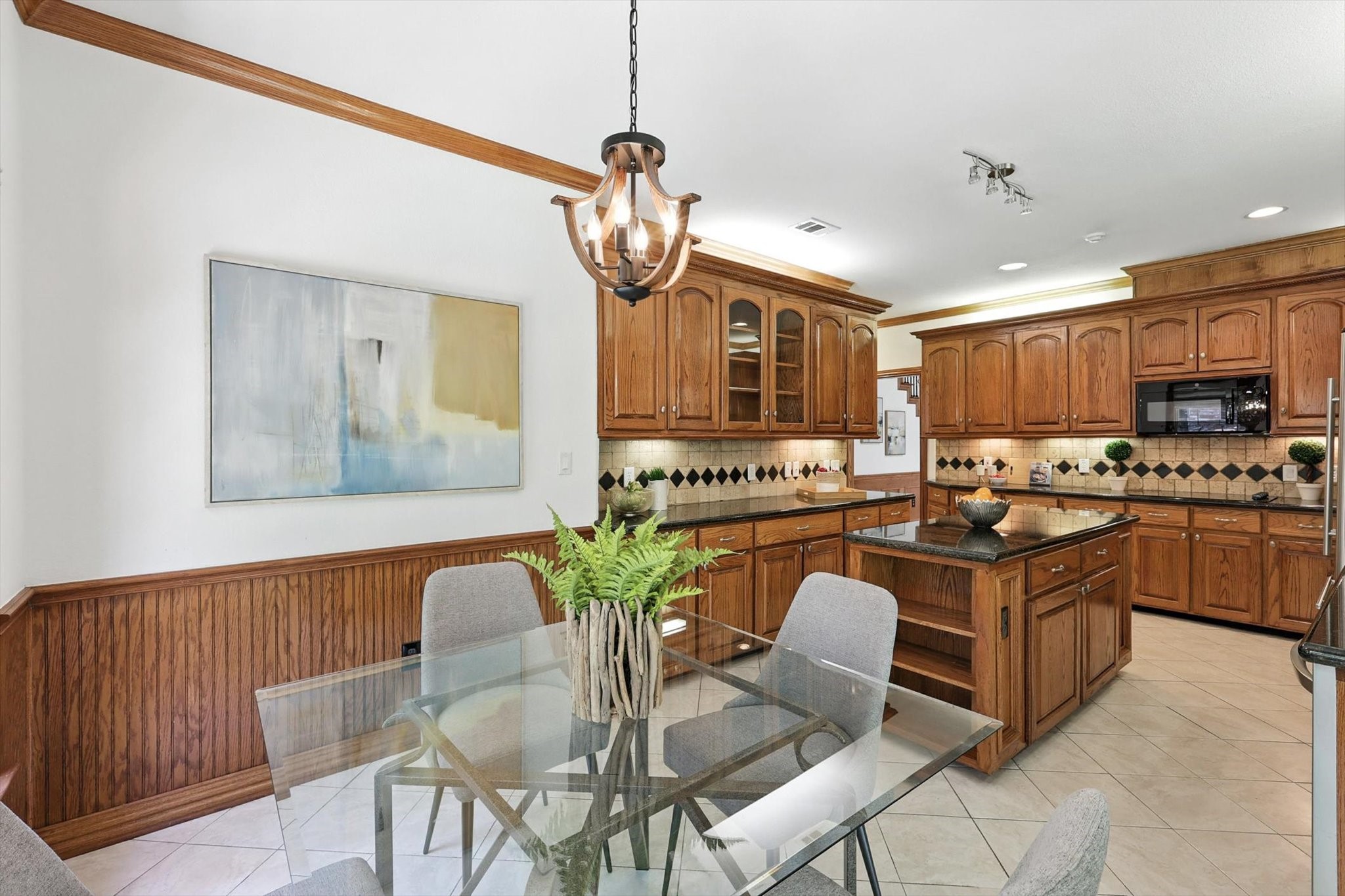 1032 Sunswept Terrace