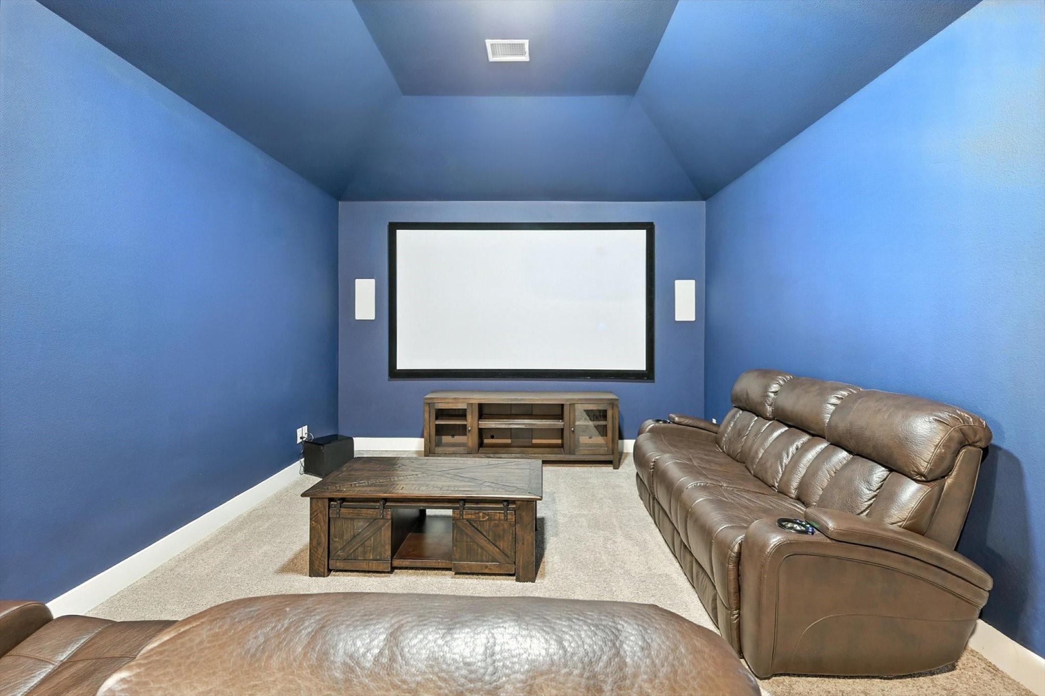 3383 Waverly Drive