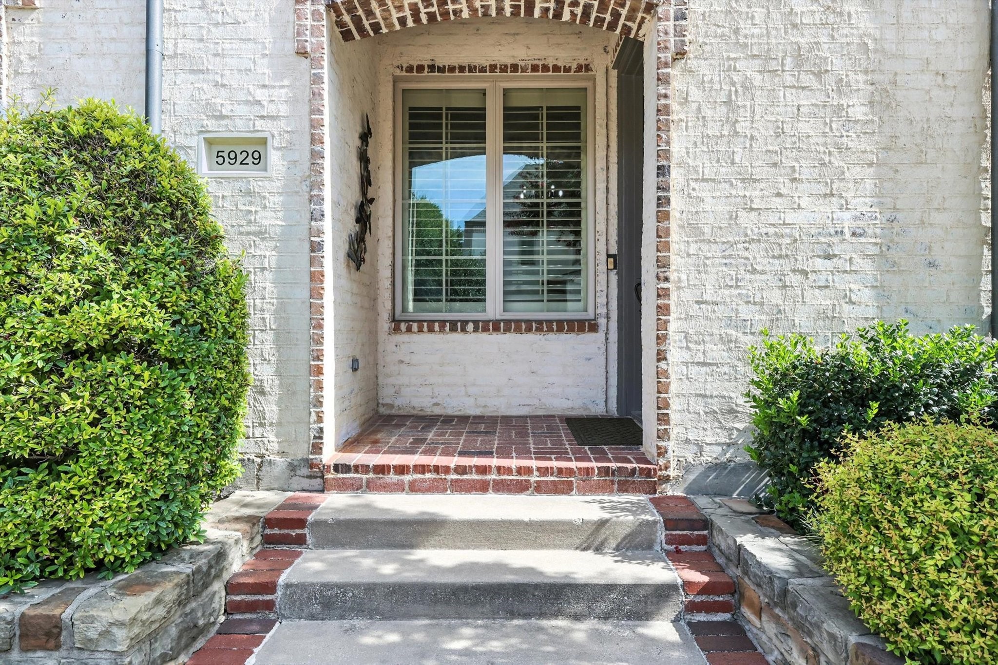 5929 Malmesbury Road