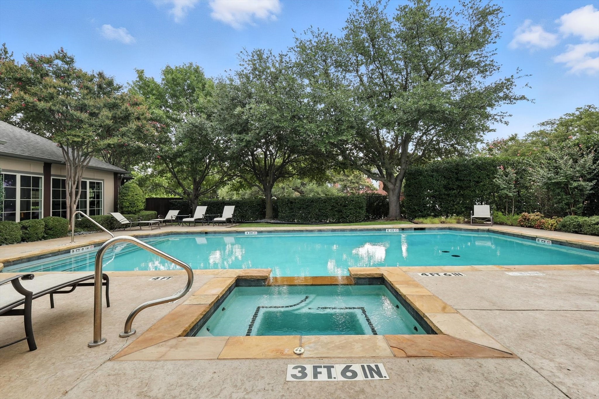 5929 Malmesbury Road