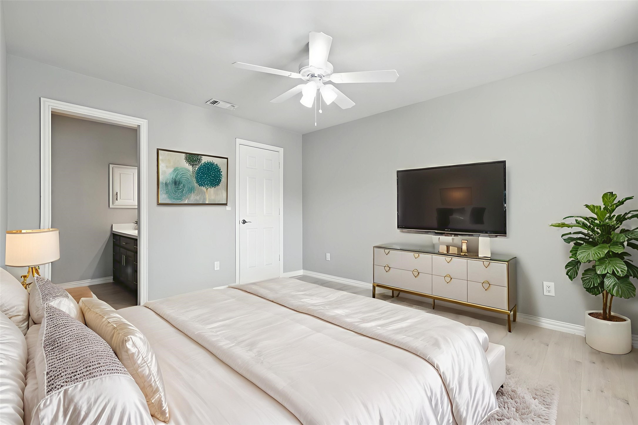6643 Gretchen Lane