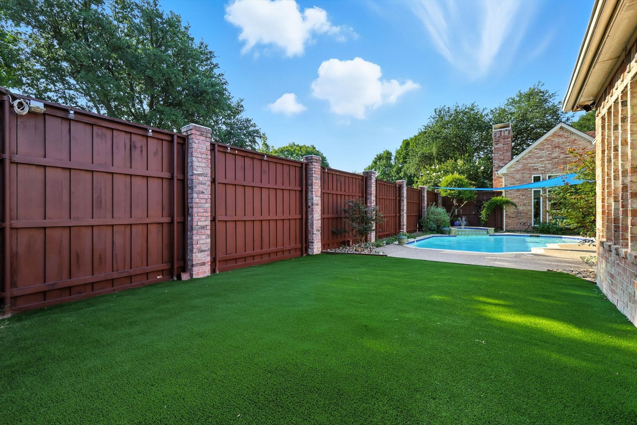 6643 Gretchen Lane