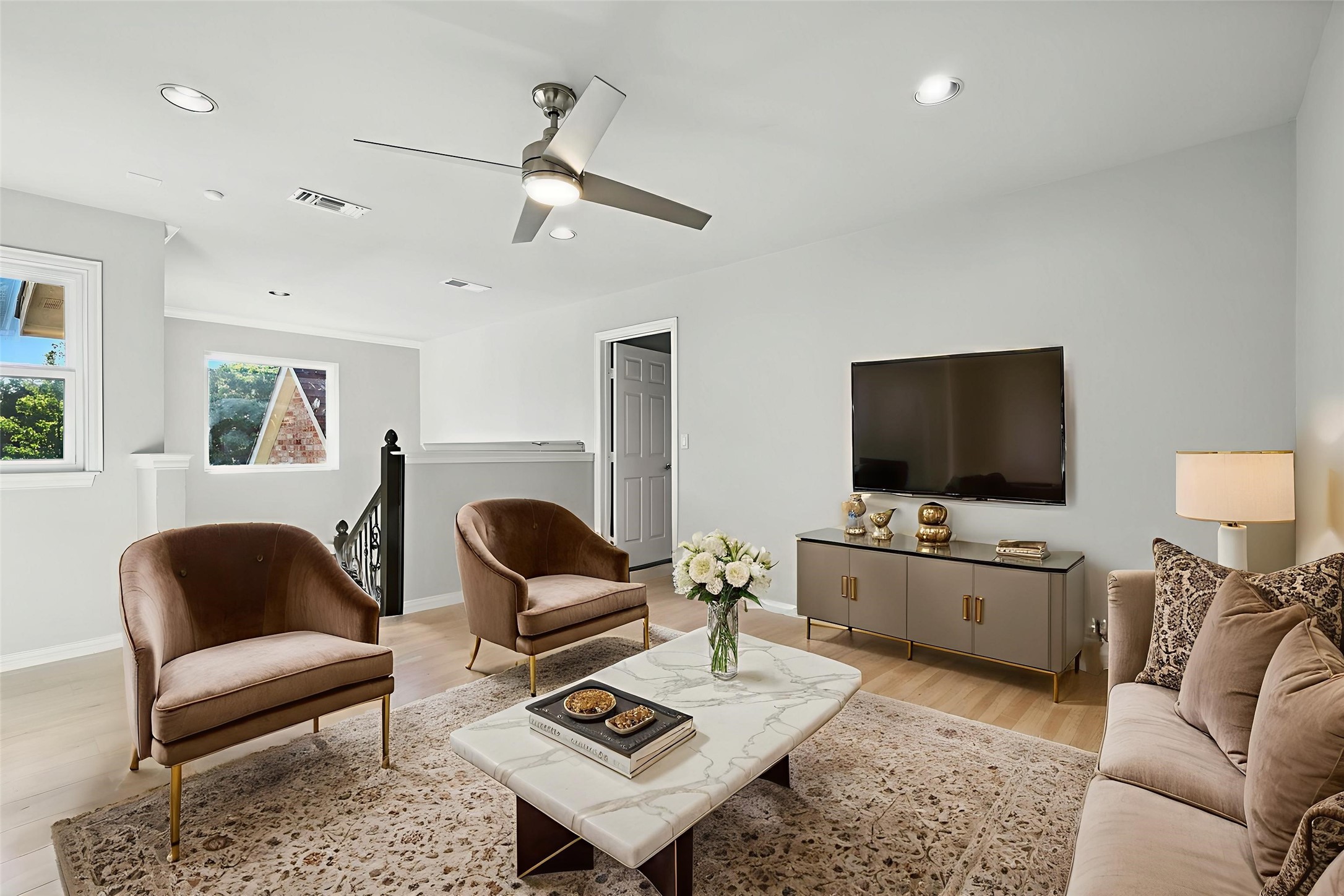 6643 Gretchen Lane