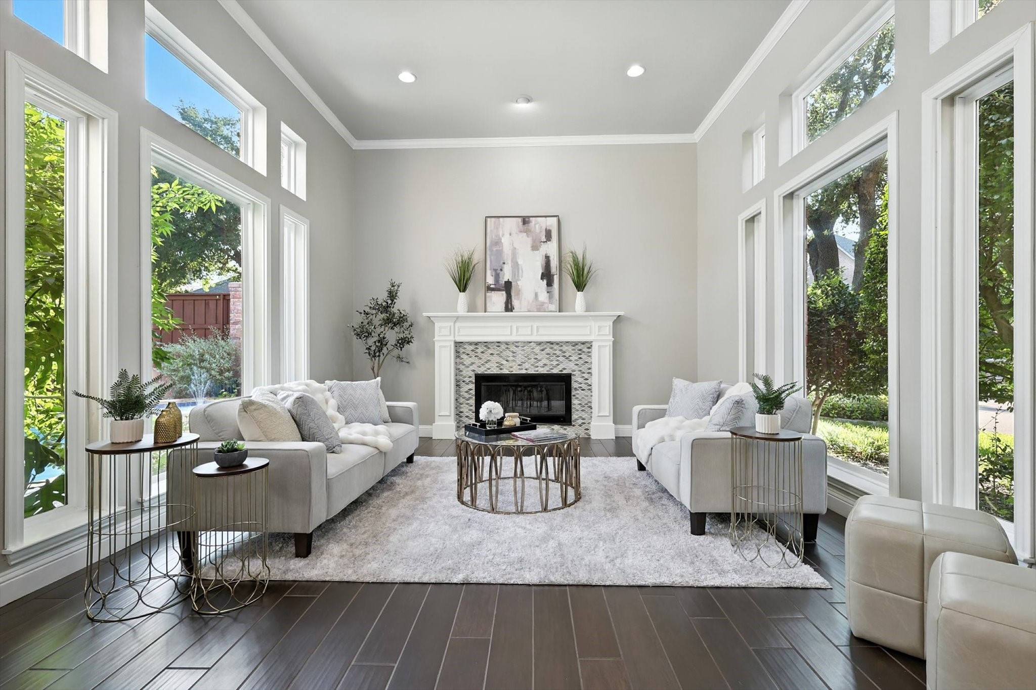 6643 Gretchen Lane