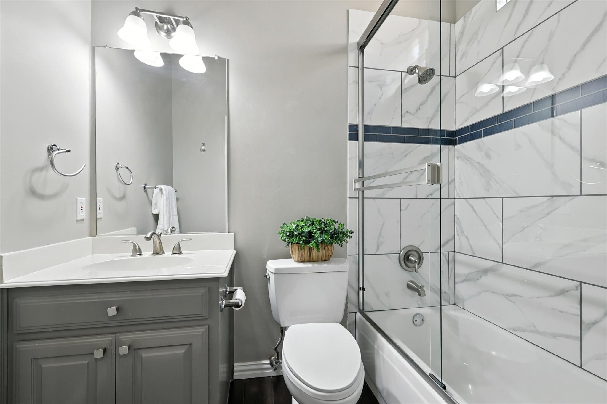 6643 Gretchen Lane