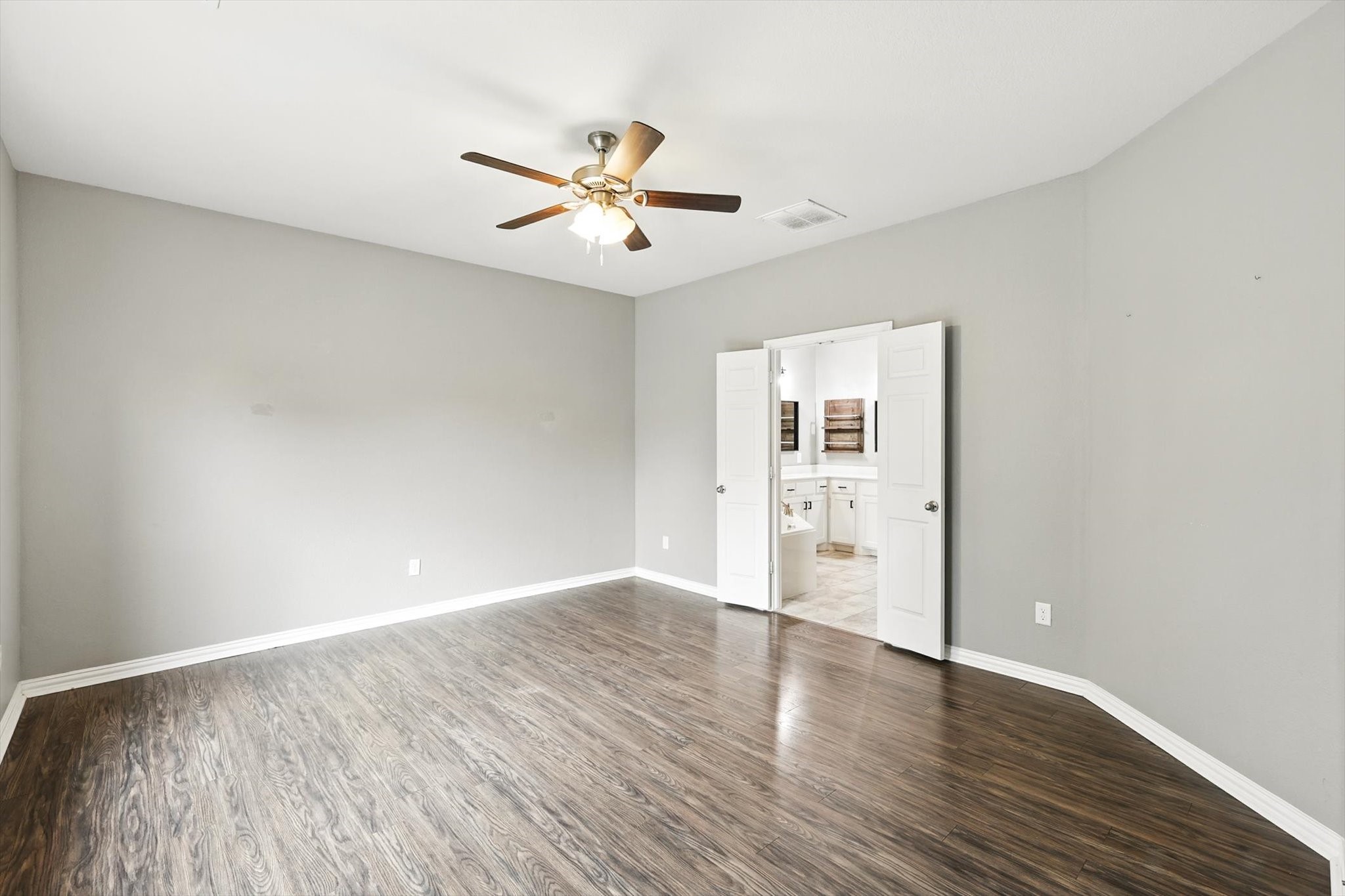 2215 Hartley Drive