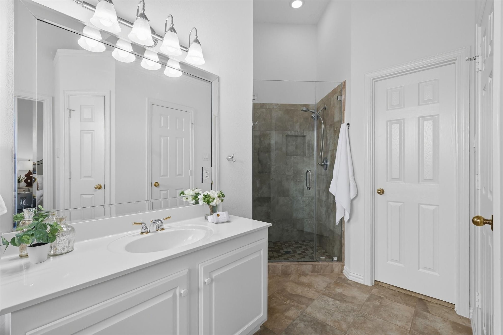 12005 Covington Lane