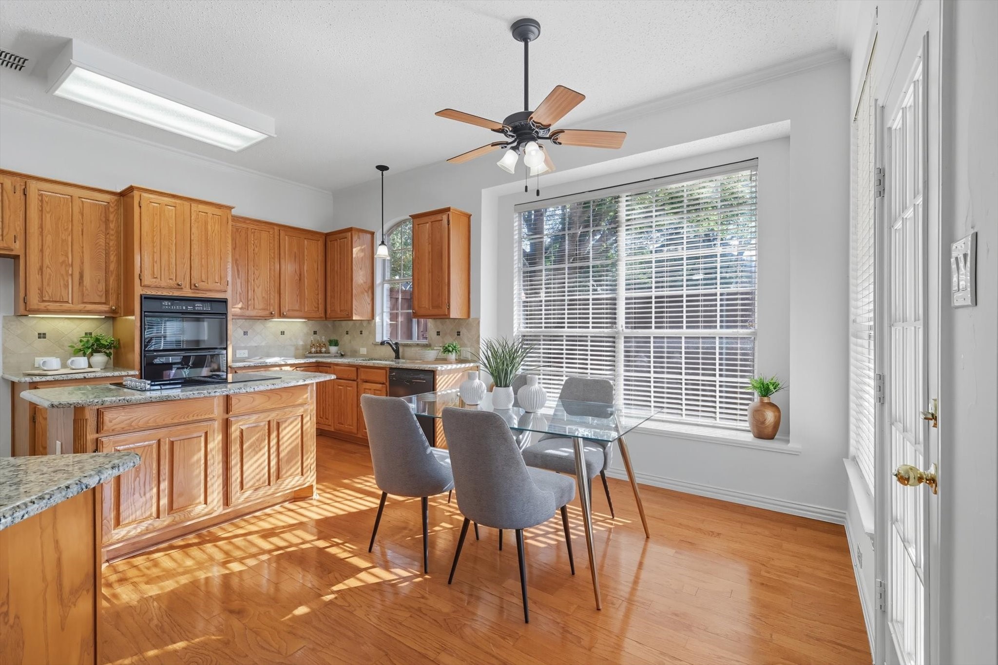 12005 Covington Lane