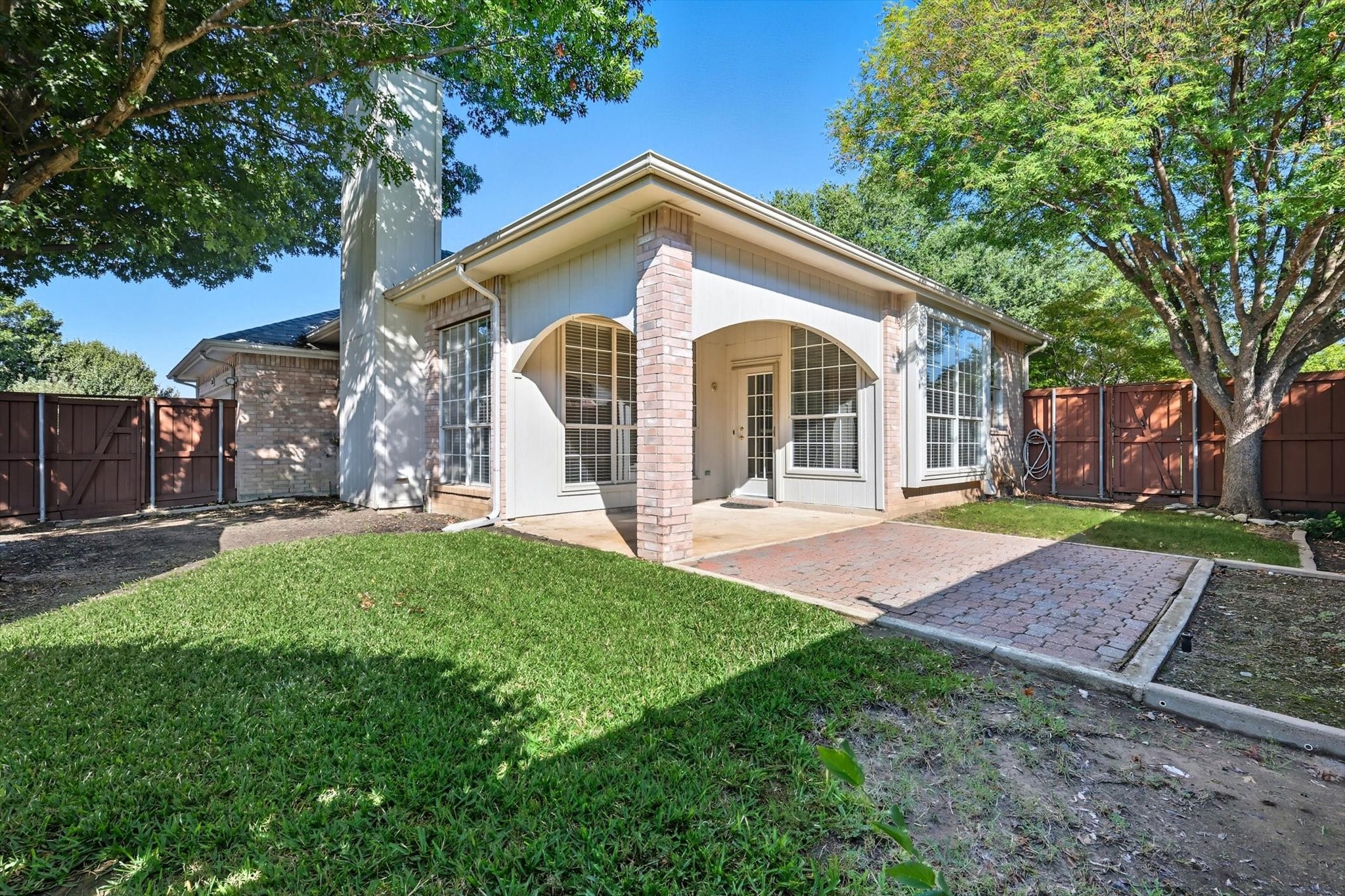 12005 Covington Lane