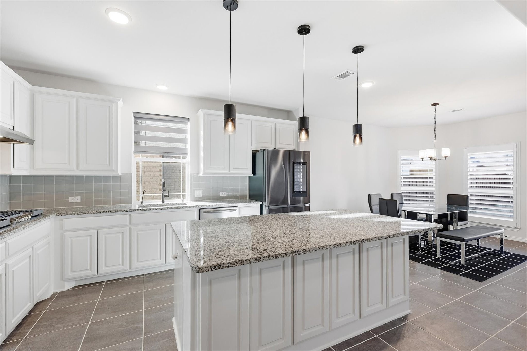 521 Christie Crossing