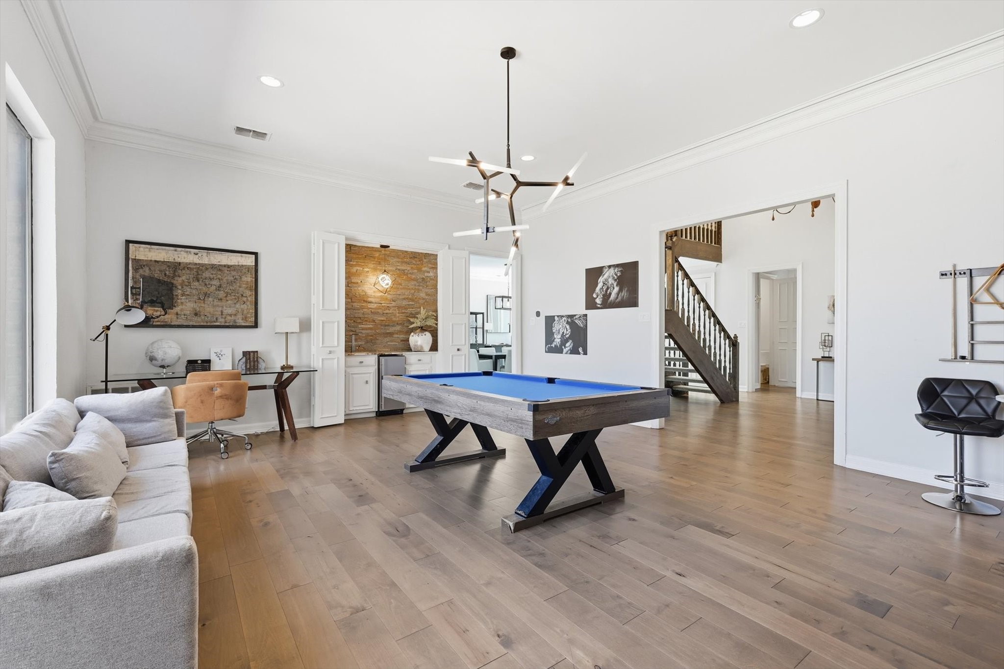 5806 Bent Trail