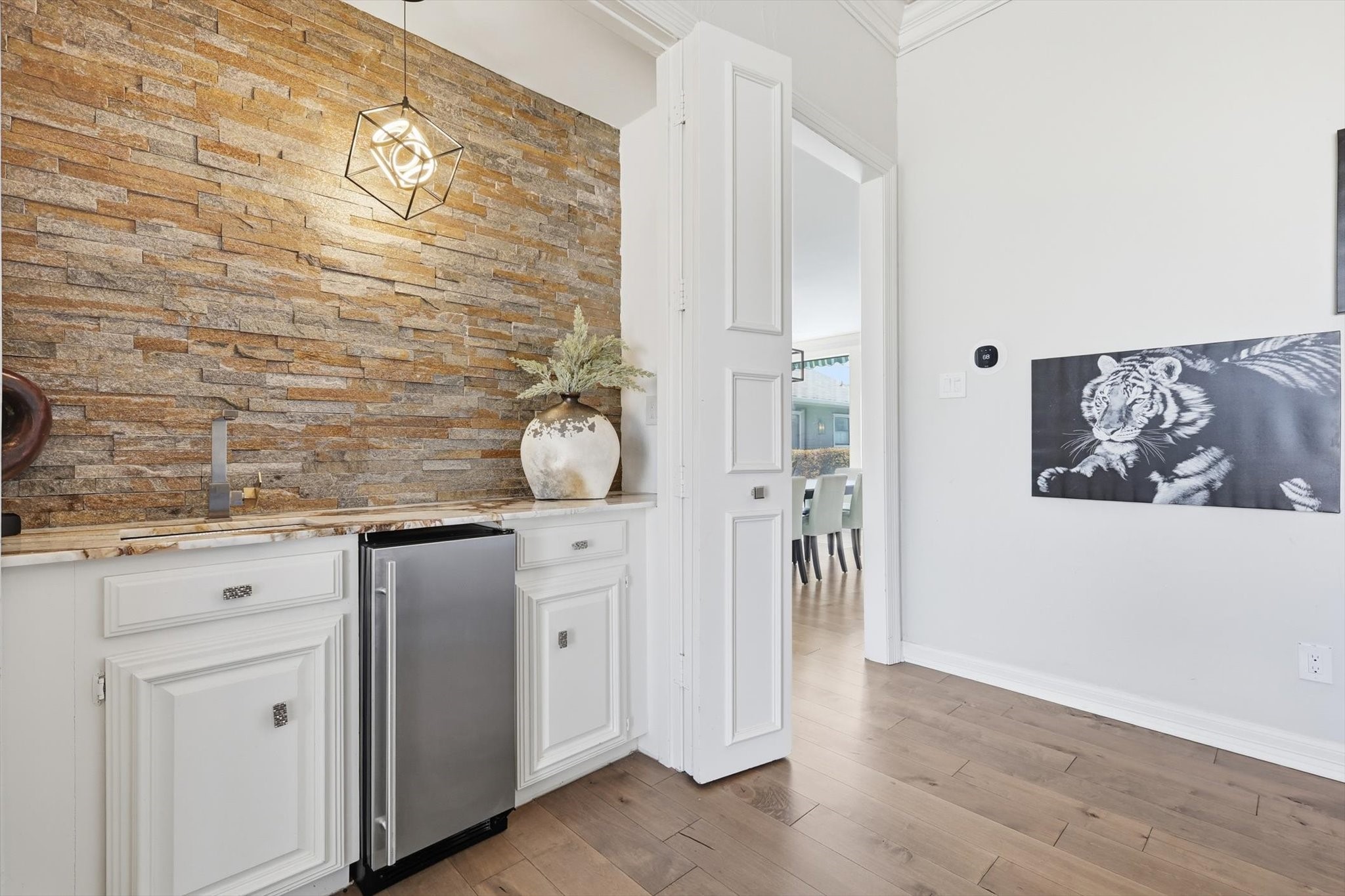 5806 Bent Trail