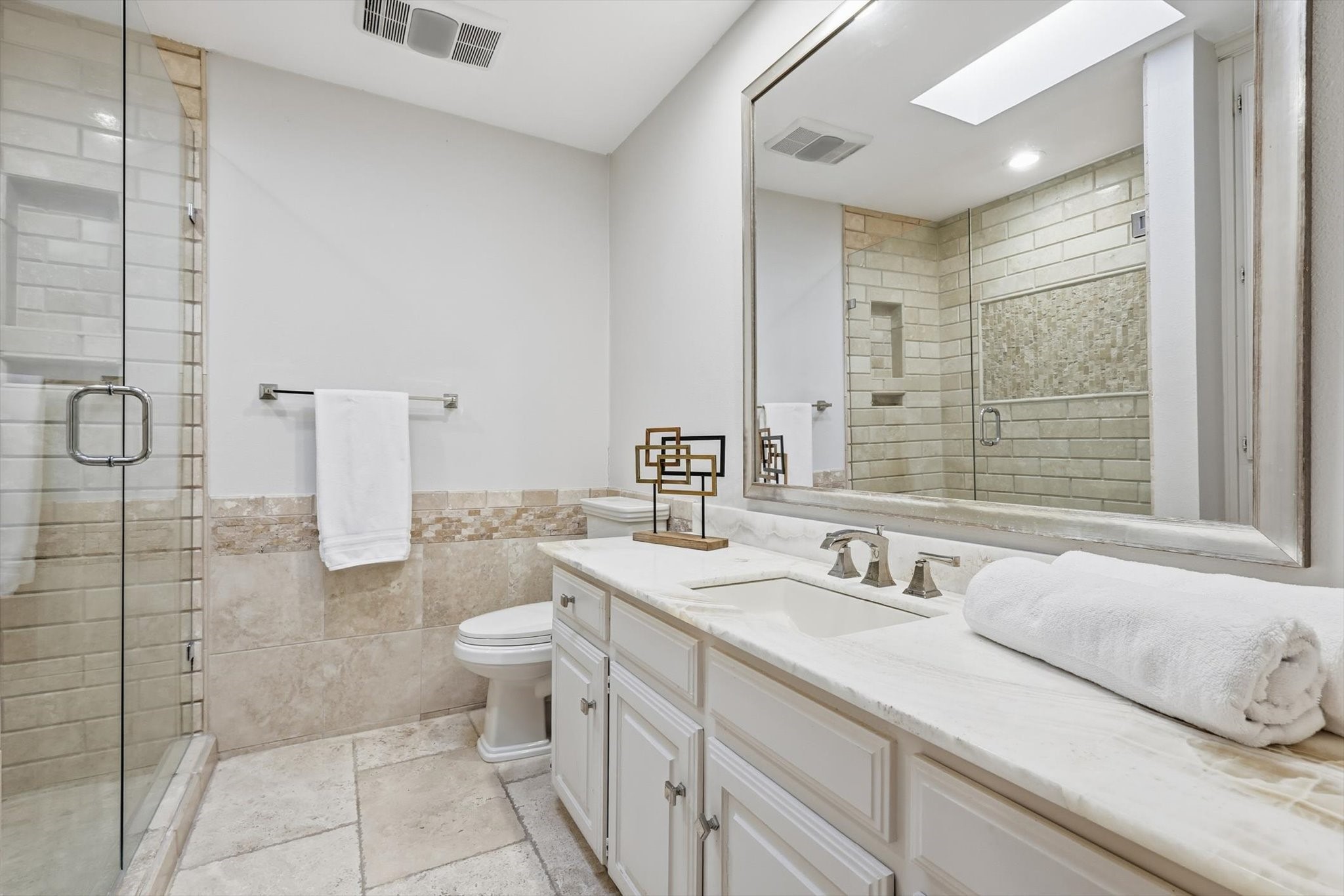 5806 Bent Trail