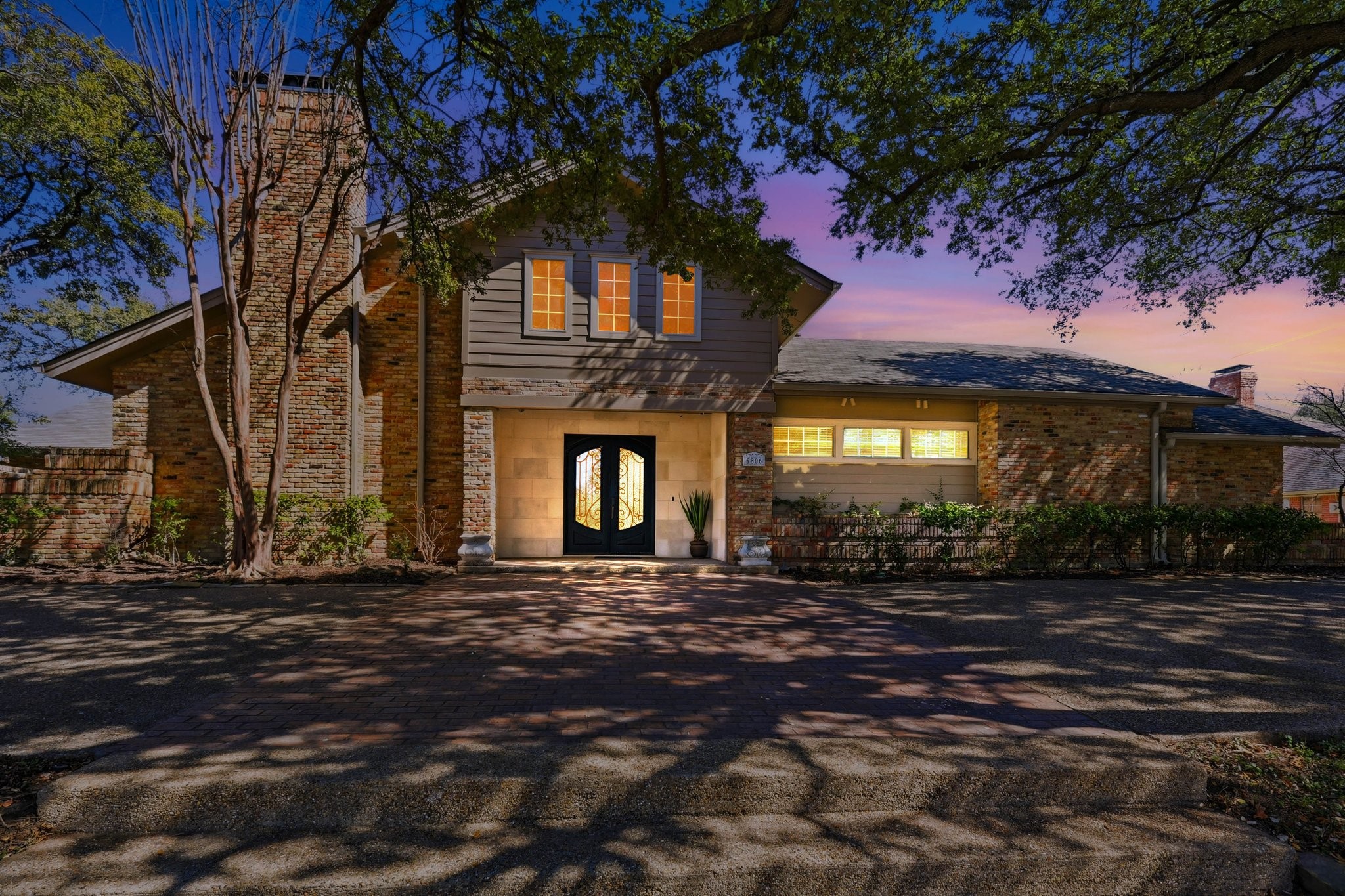 5806 Bent Trail